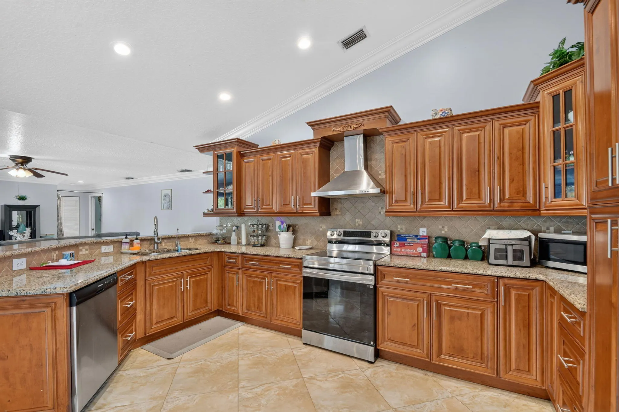8895 Palomino Drive