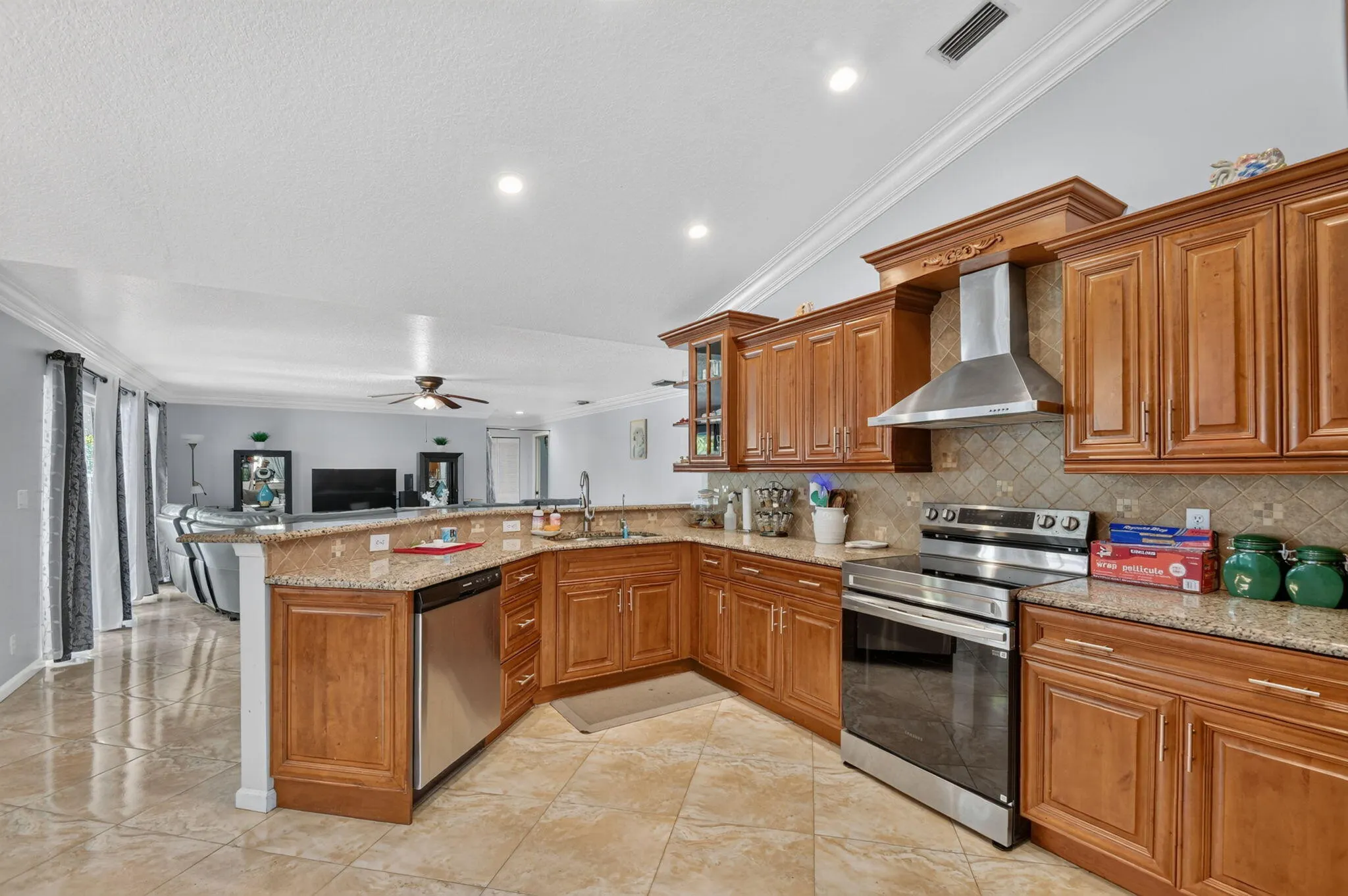8895 Palomino Drive