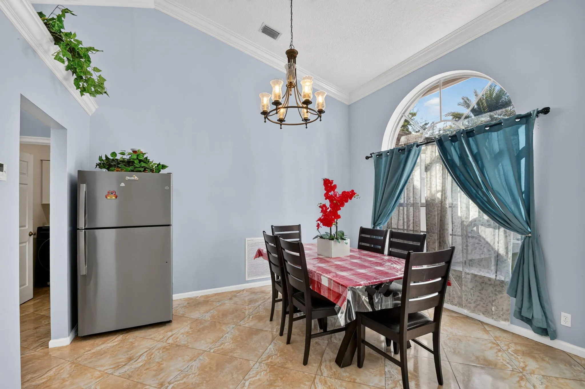 8895 Palomino Drive