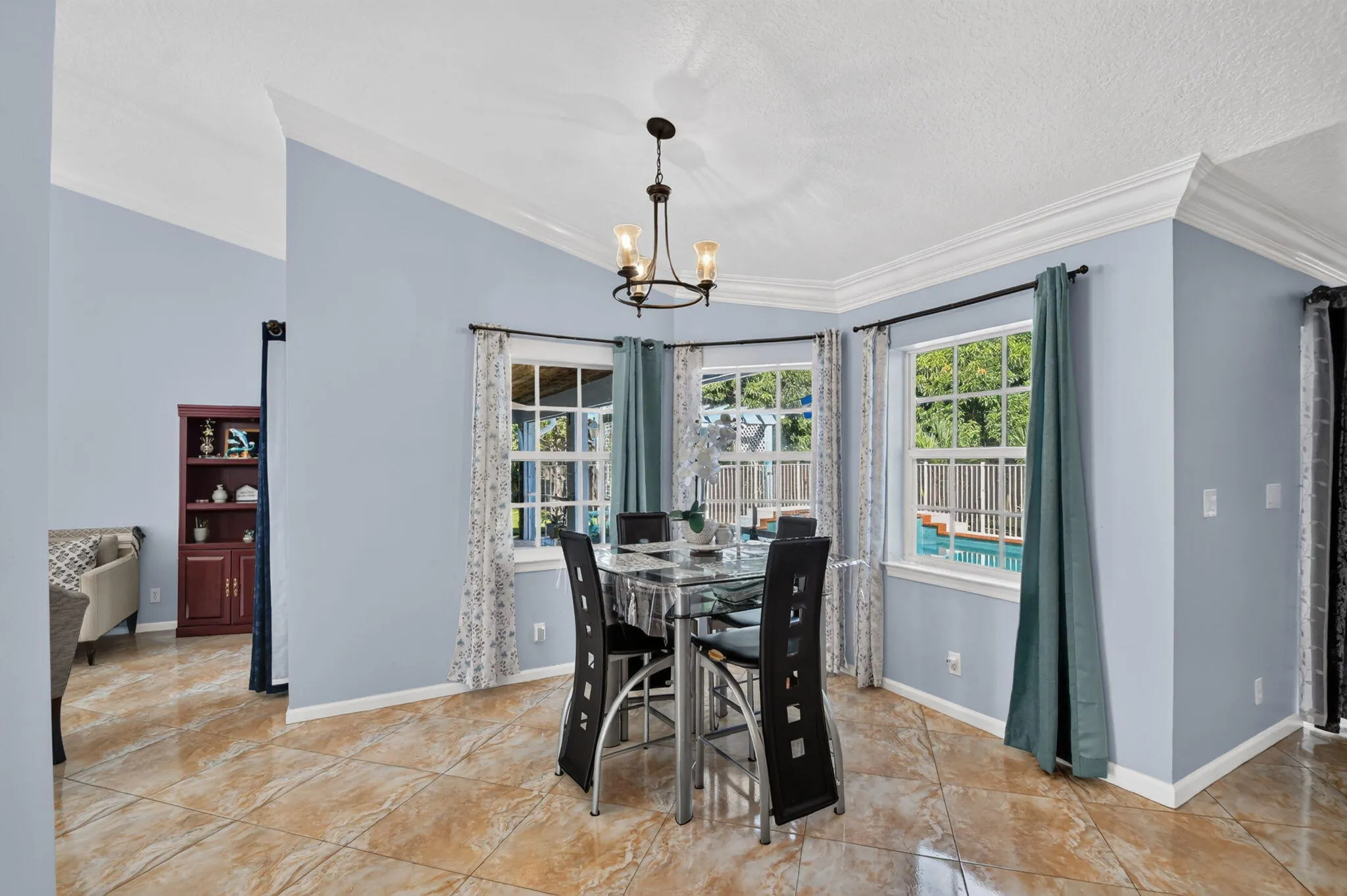 8895 Palomino Drive