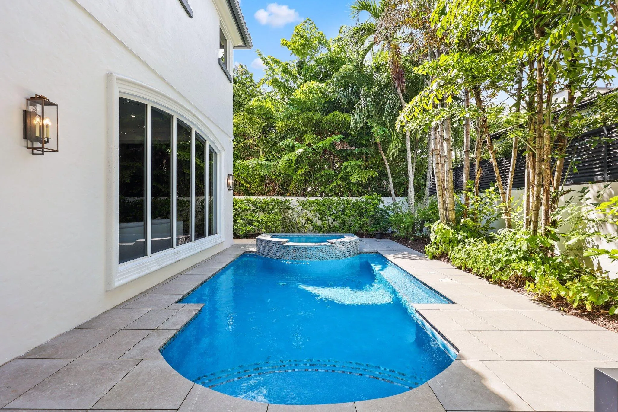 755 W Fern Drive