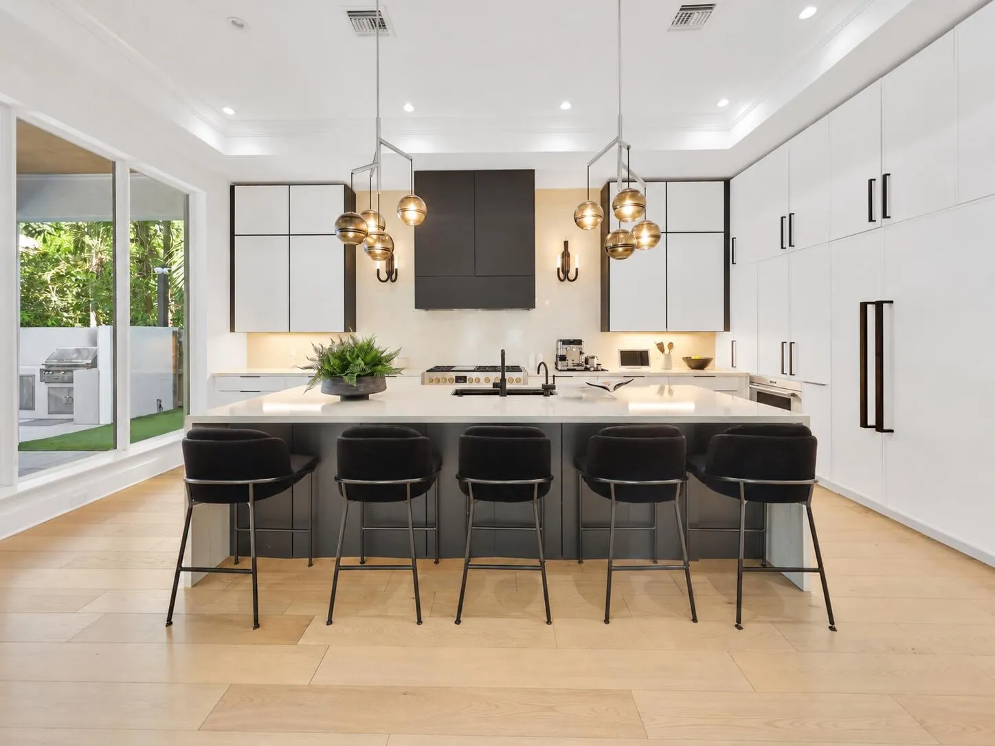 755 W Fern Drive