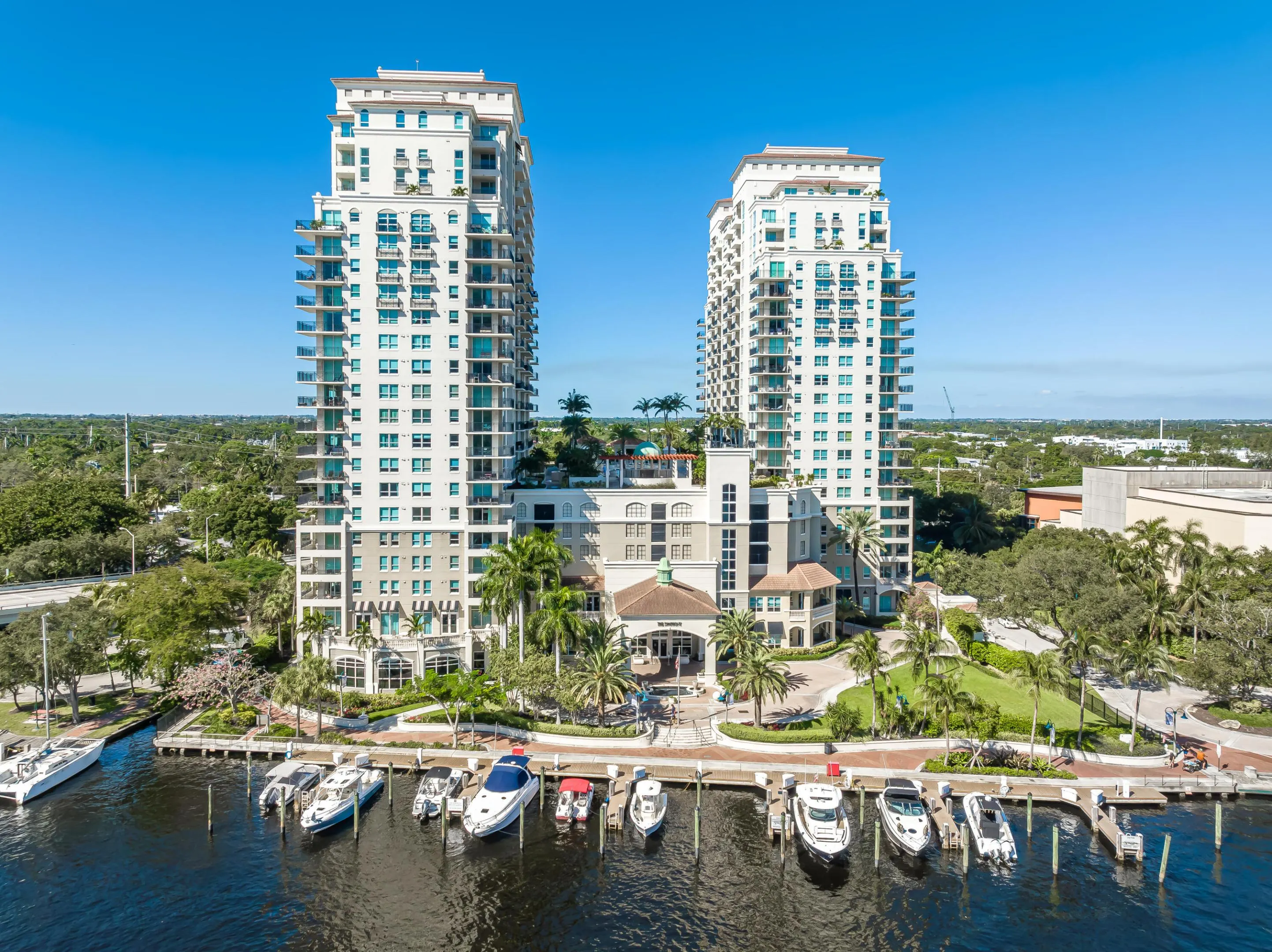 600 W Las Olas Boulevard #806S