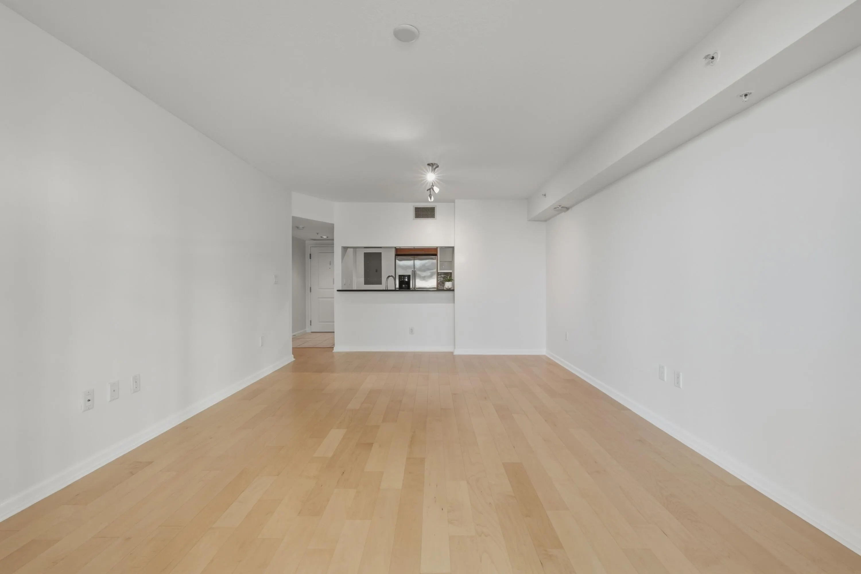 600 W Las Olas Boulevard #806S