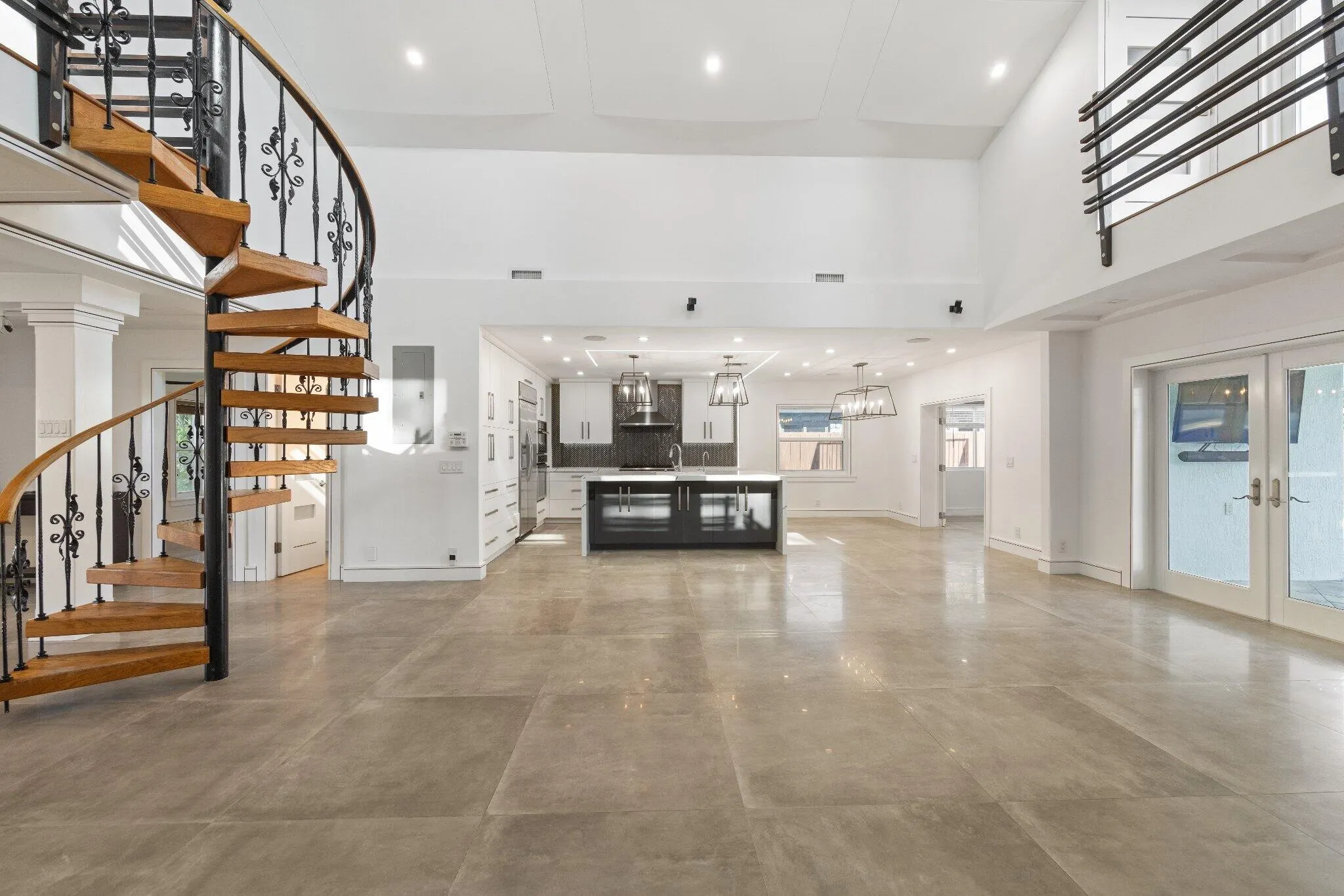 33 OREGON Lane