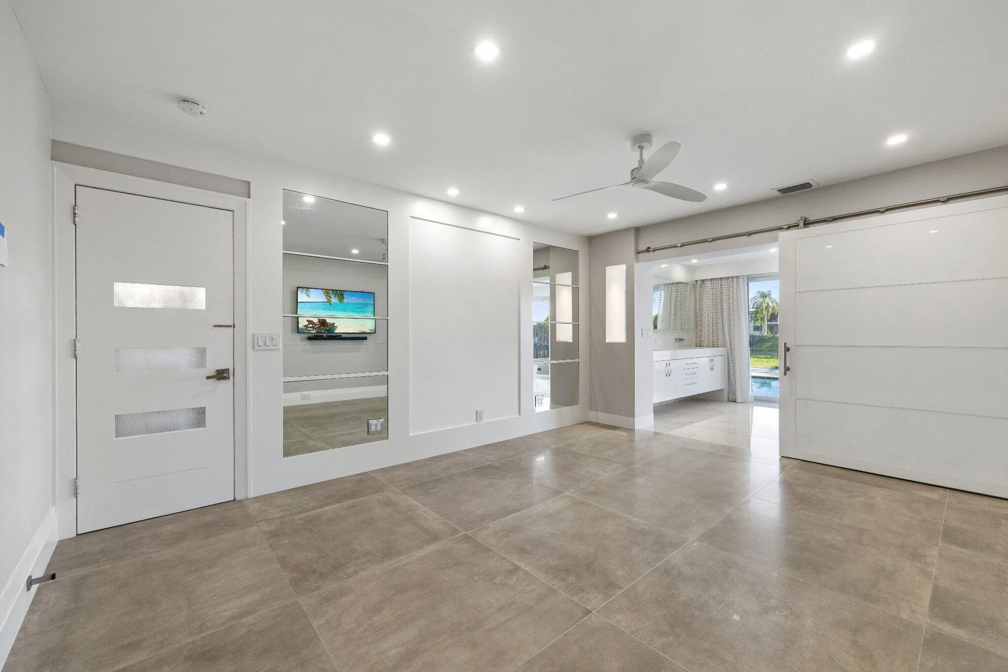 33 OREGON Lane