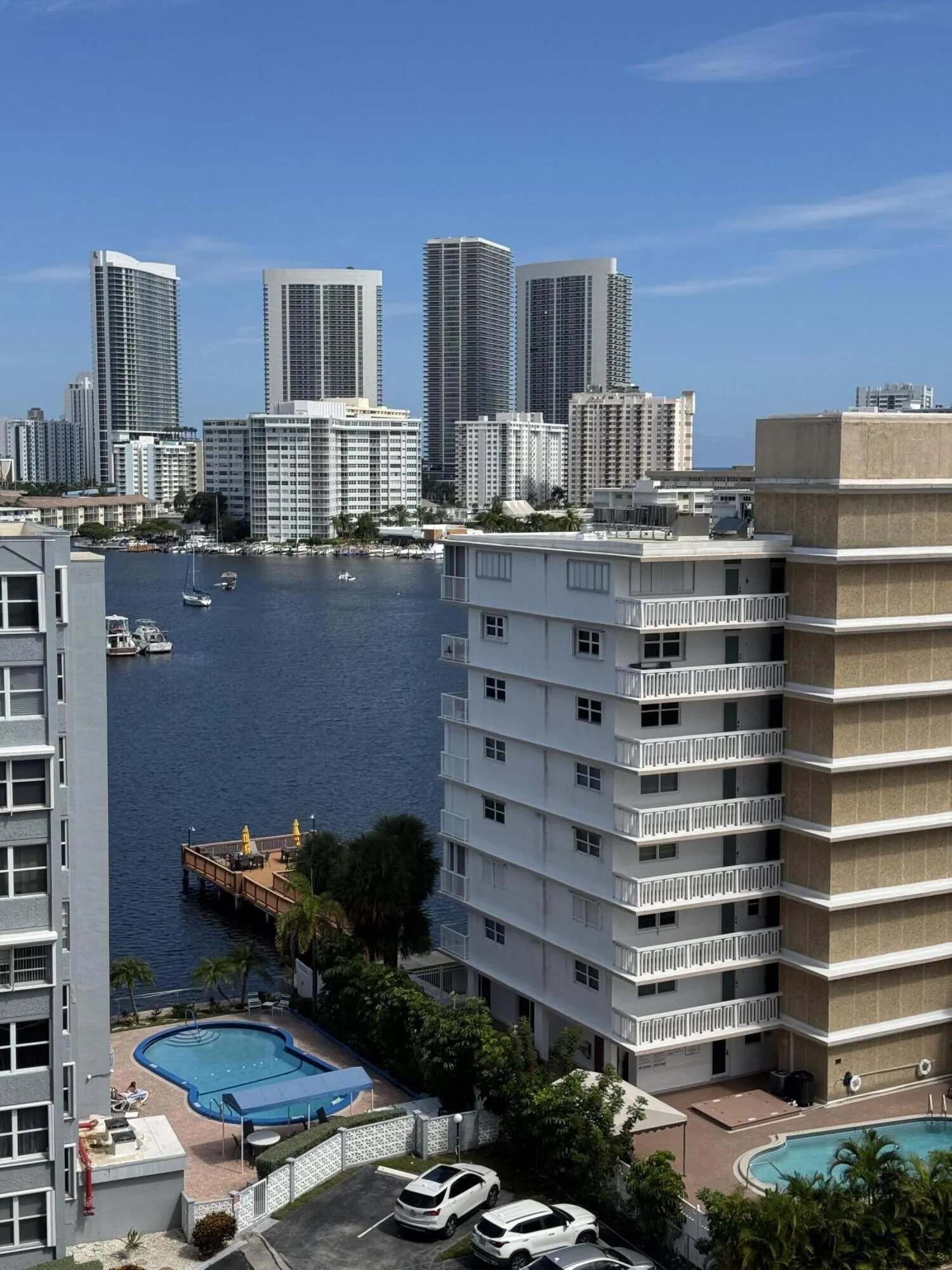 427 GOLDEN ISLES #9G