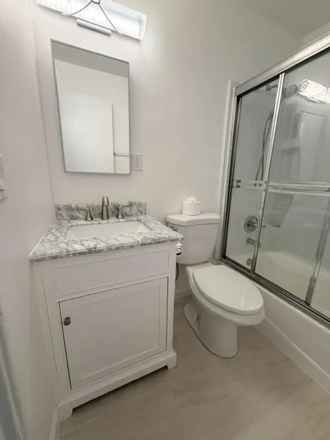 3642 Gulfstream Road #3