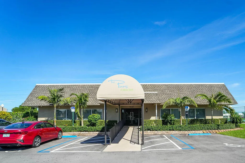 1841 NW 18th Avenue #201