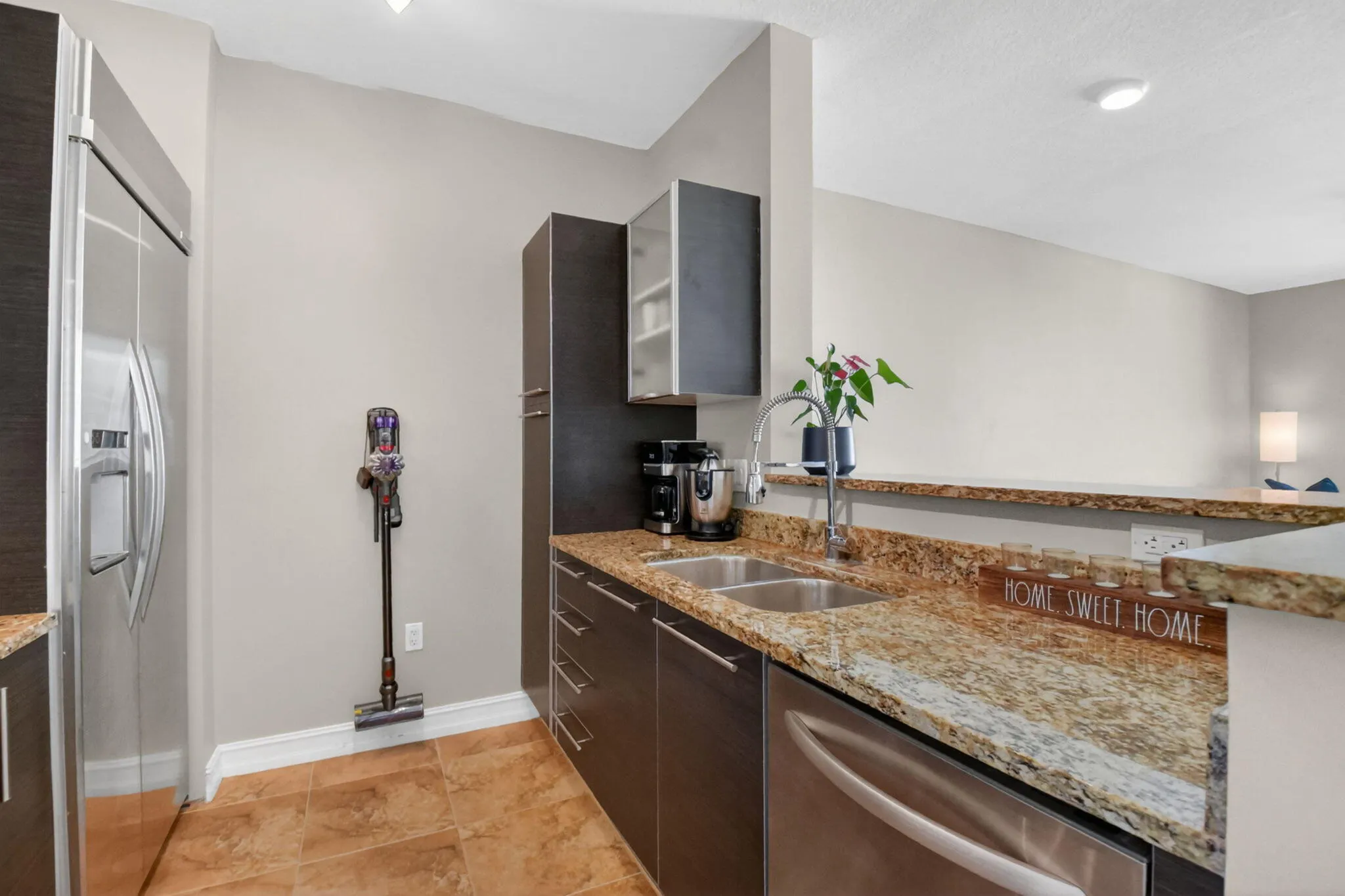 550 Okeechobee Boulevard #821