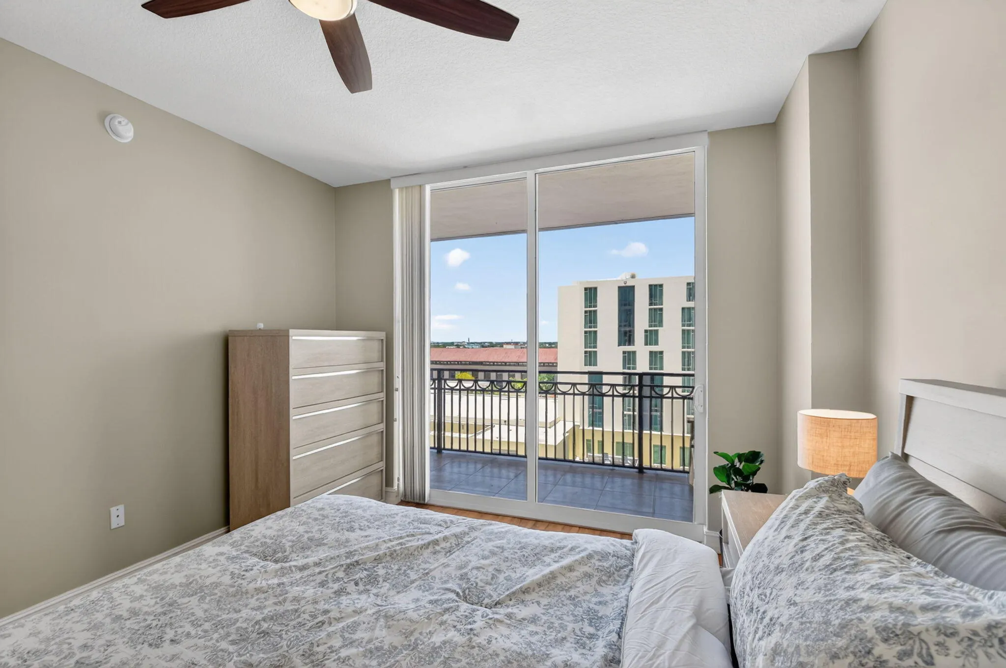 550 Okeechobee Boulevard #821