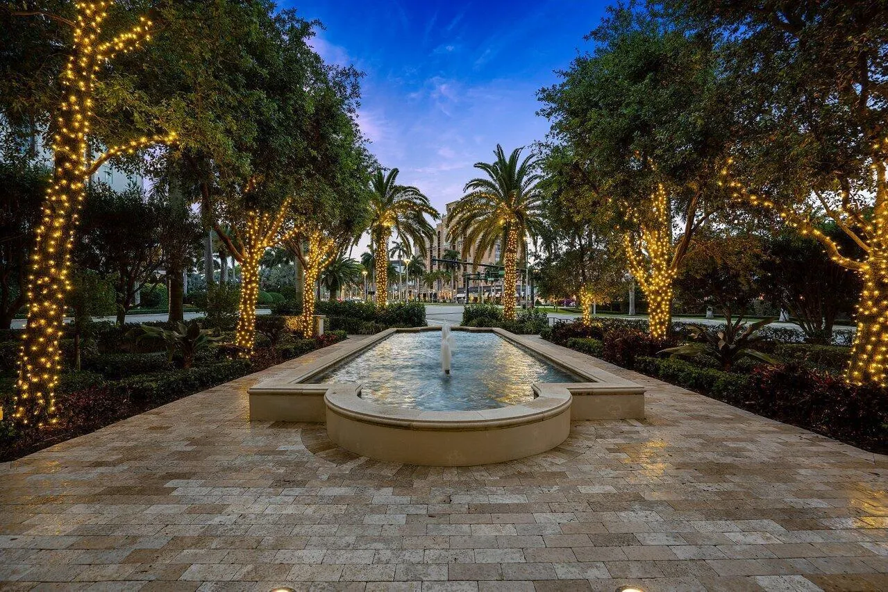 550 Okeechobee Boulevard #821