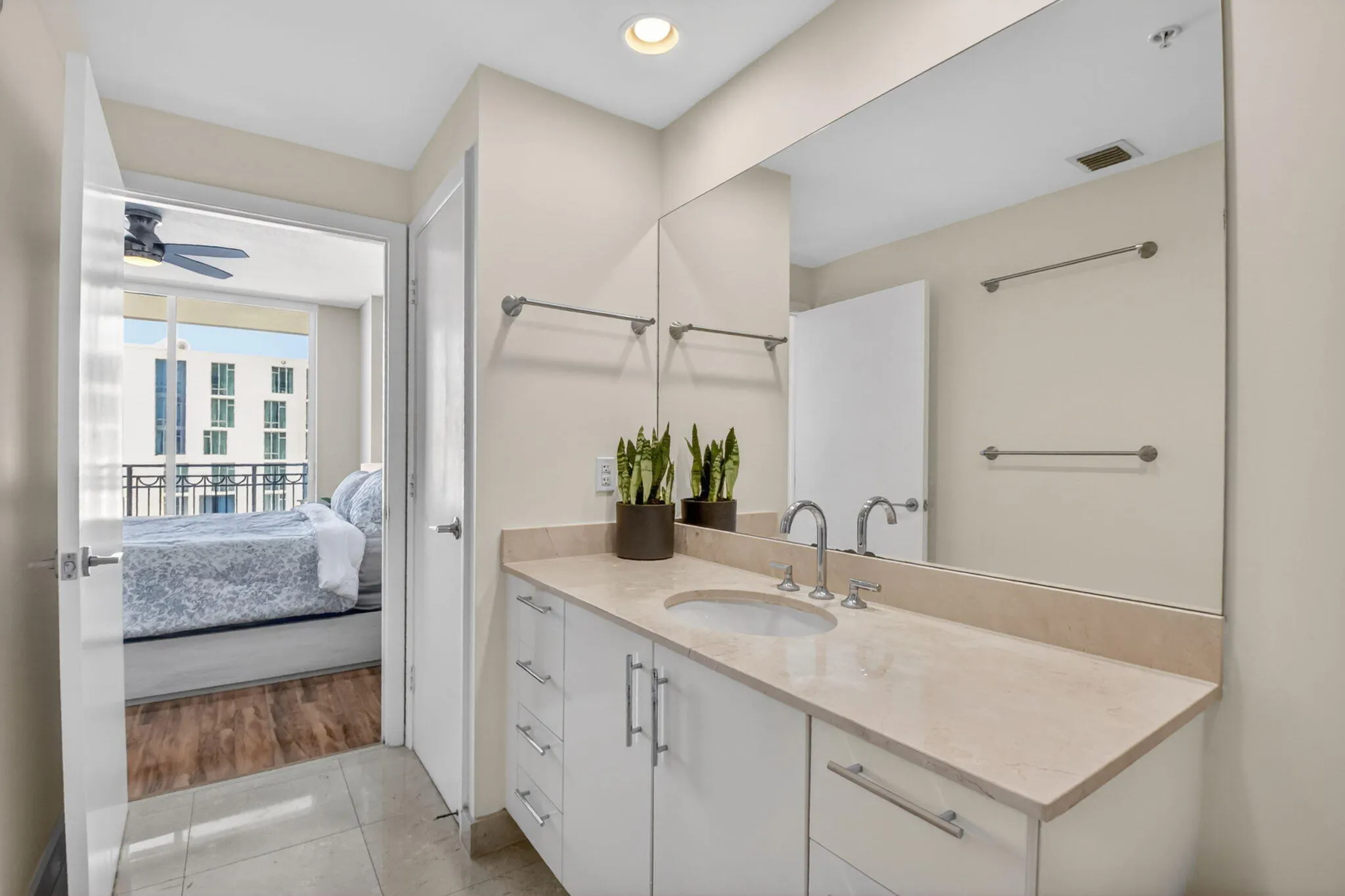 550 Okeechobee Boulevard #821