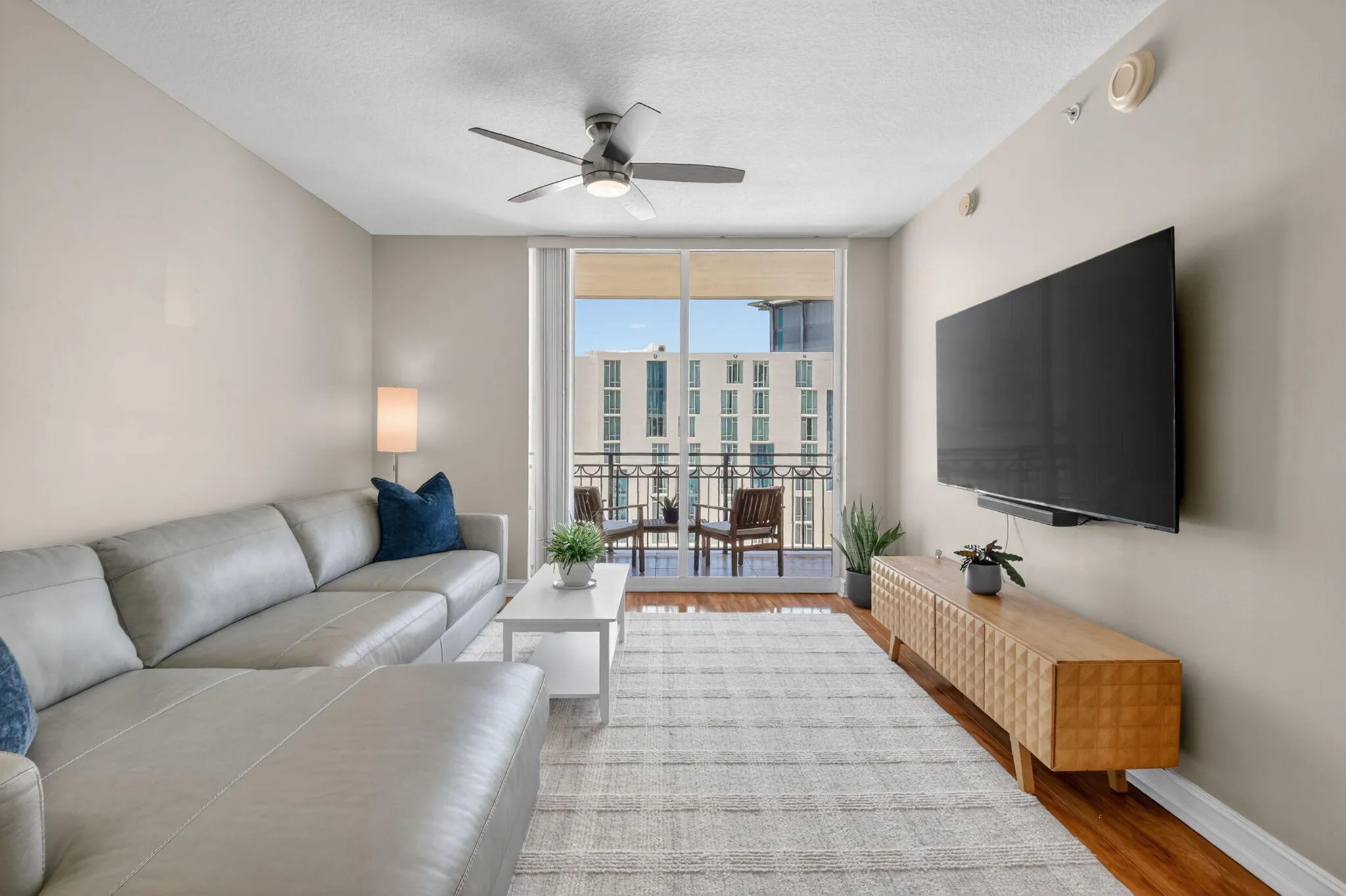 550 Okeechobee Boulevard #821