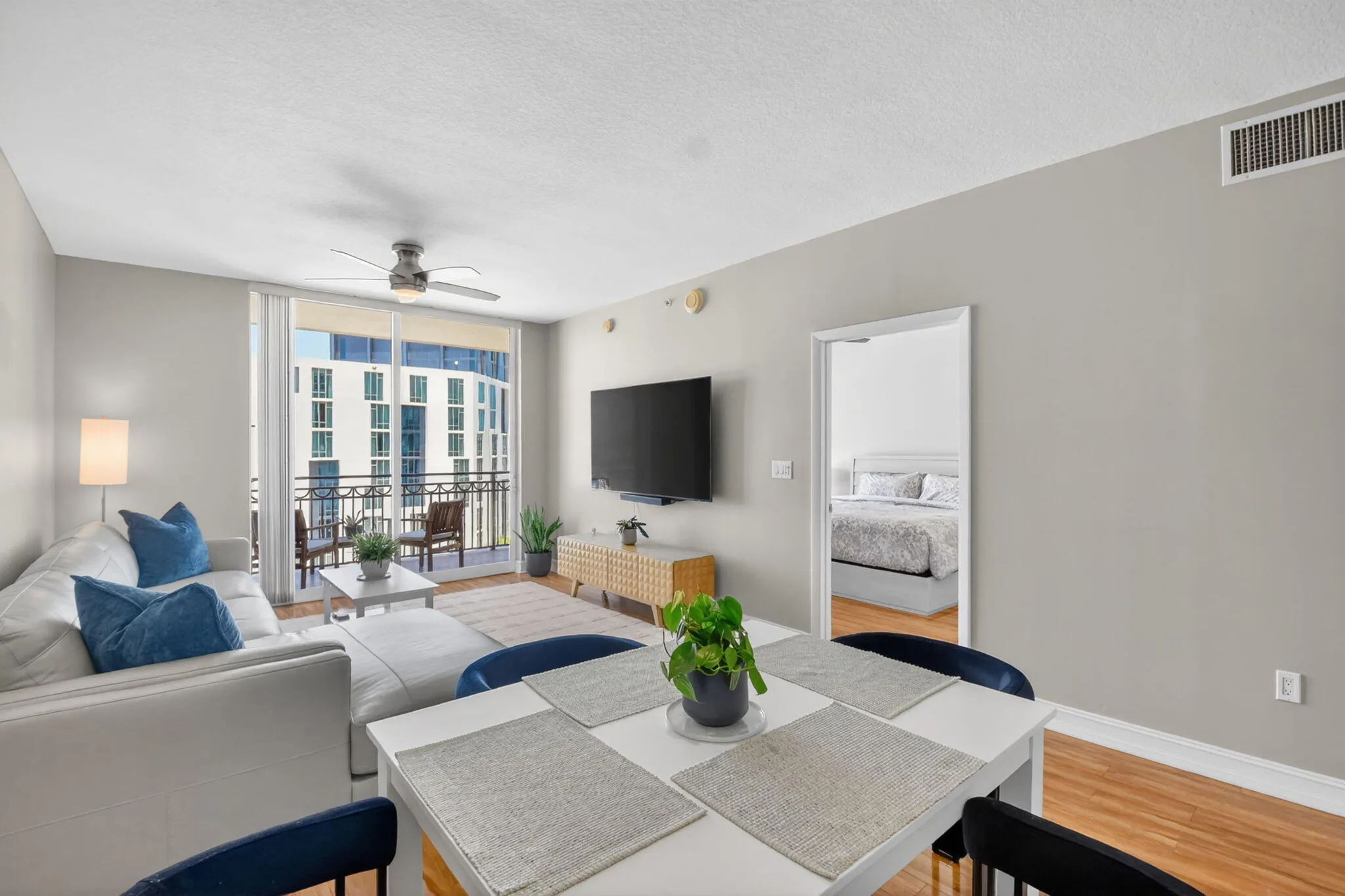 550 Okeechobee Boulevard #821