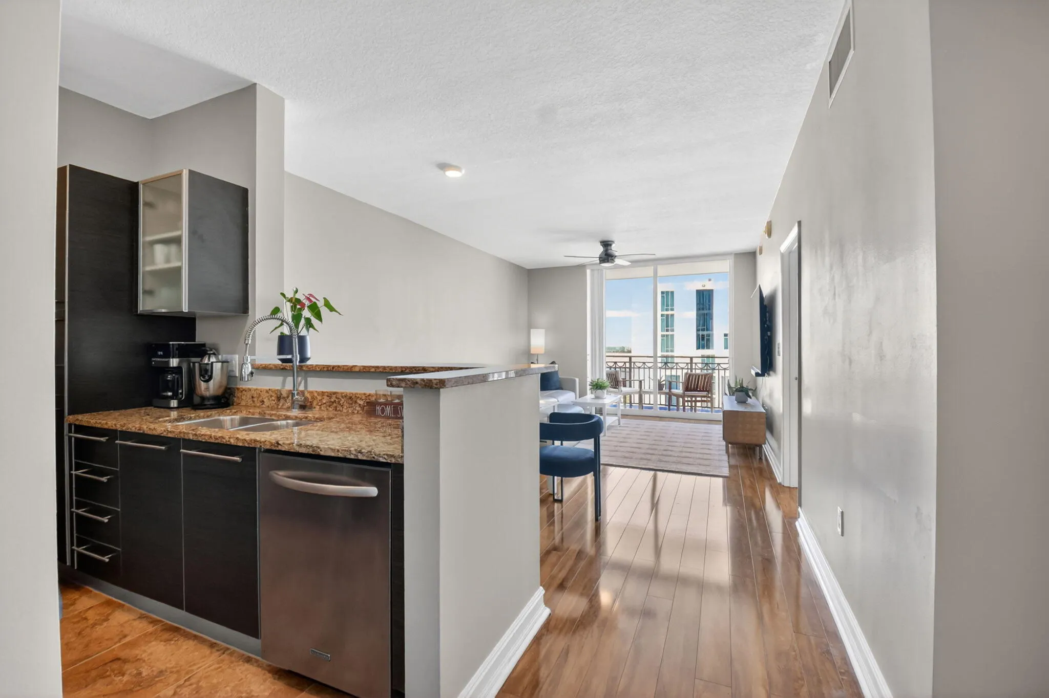 550 Okeechobee Boulevard #821
