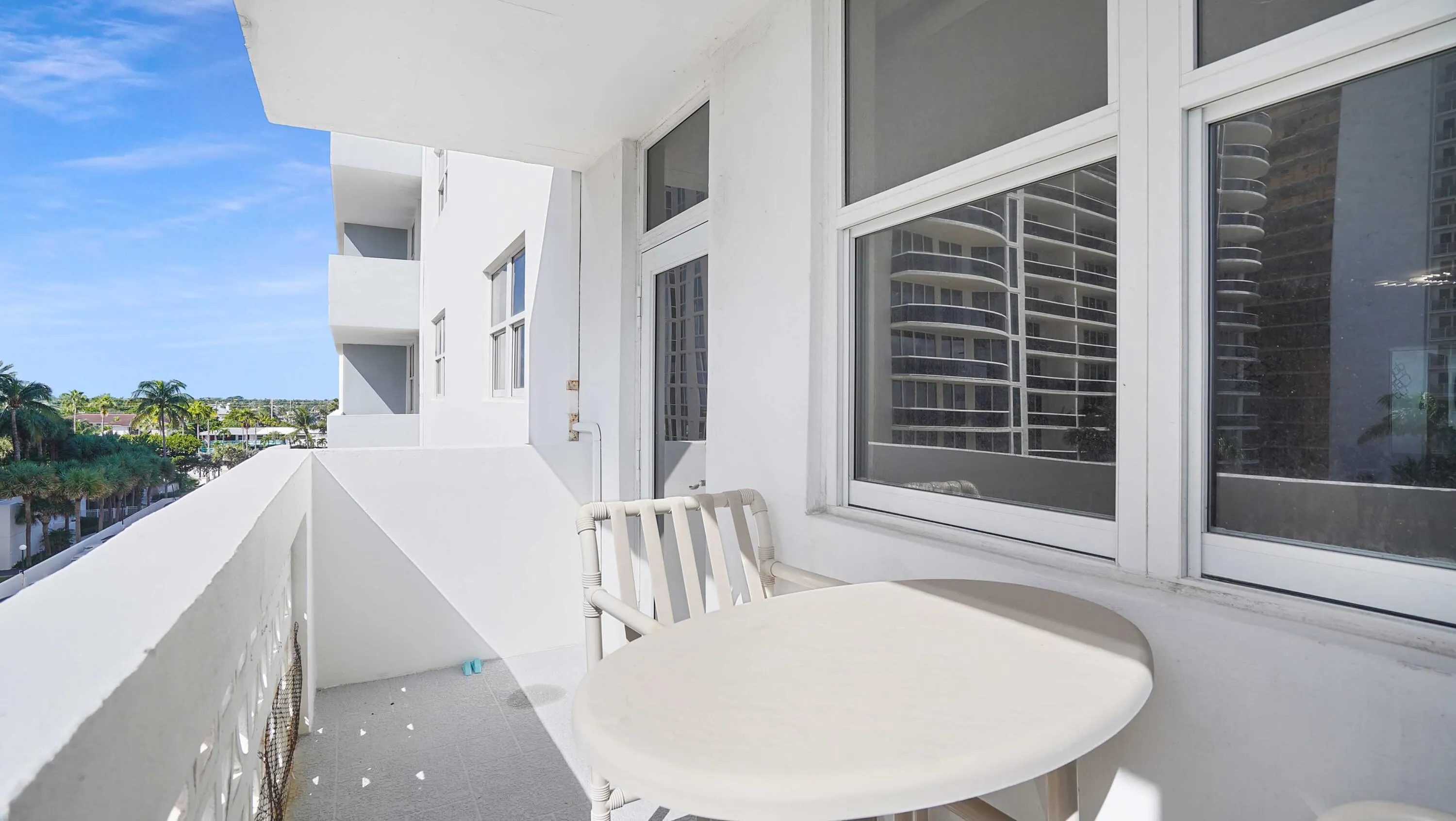 4250 Galt Ocean Drive #4P