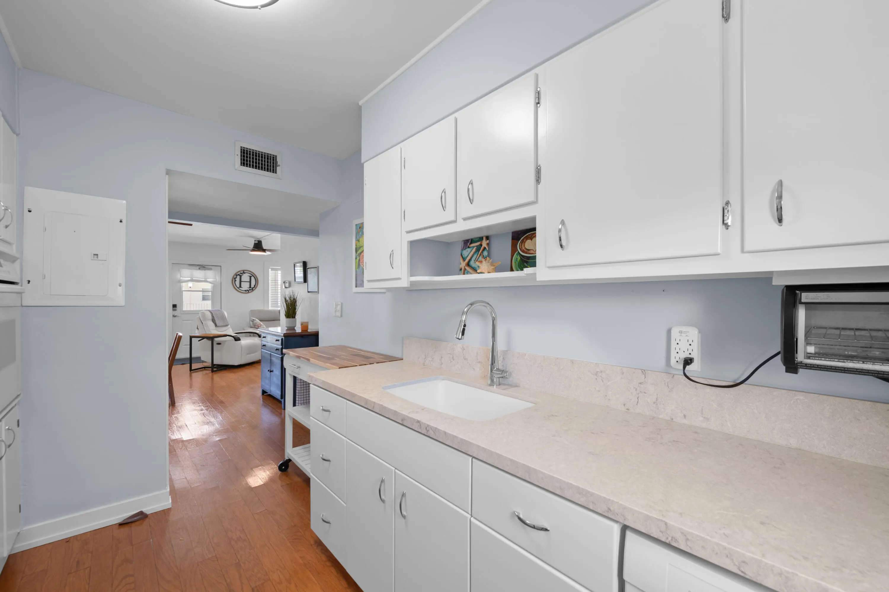 633 NE 21ST Avenue #6B