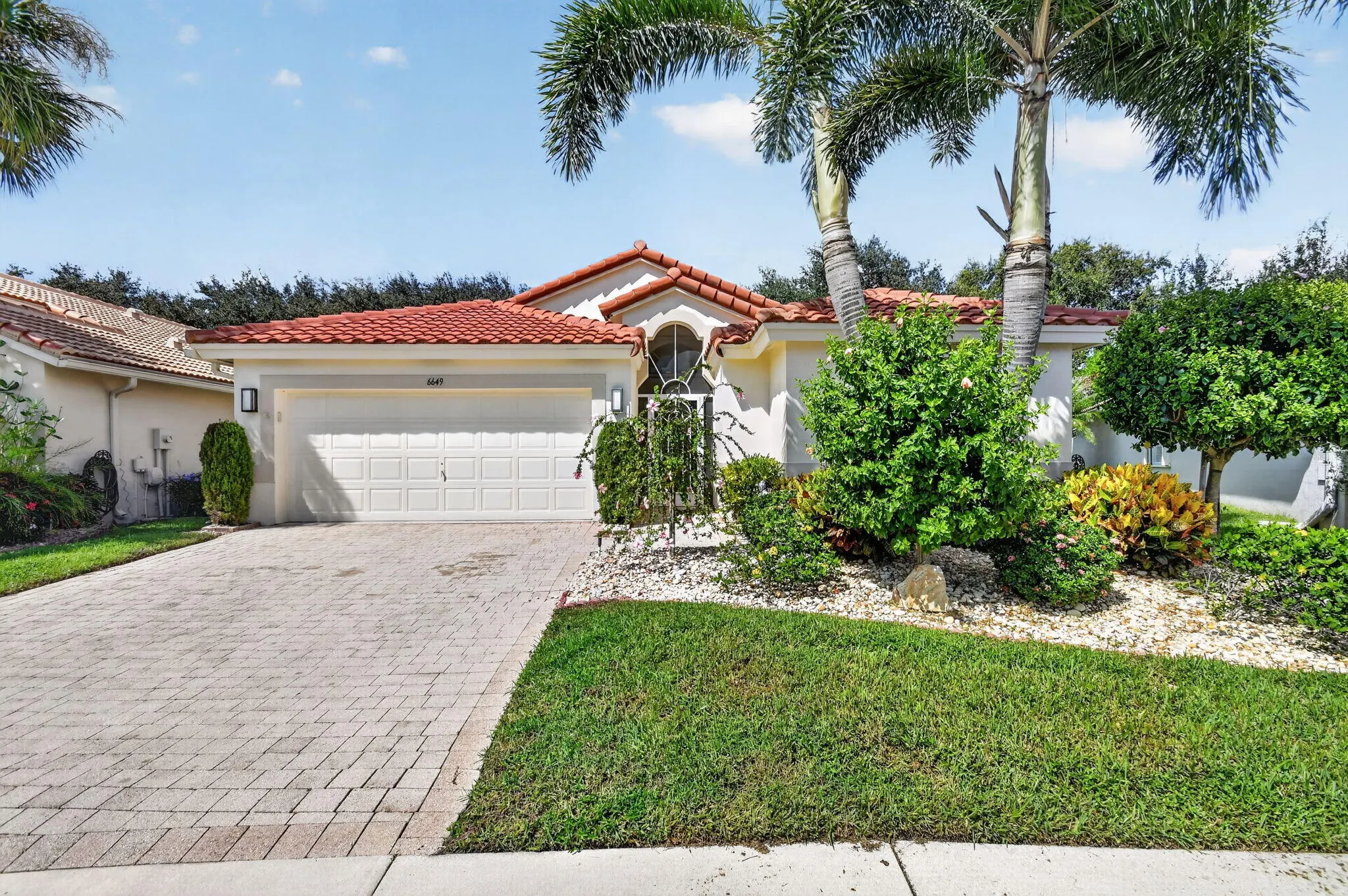 6649 Sherbrook Drive
