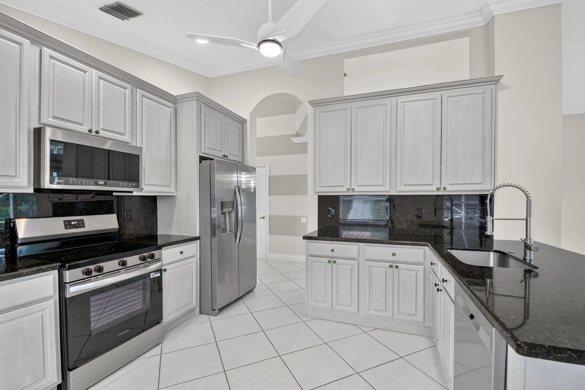 6649 Sherbrook Drive