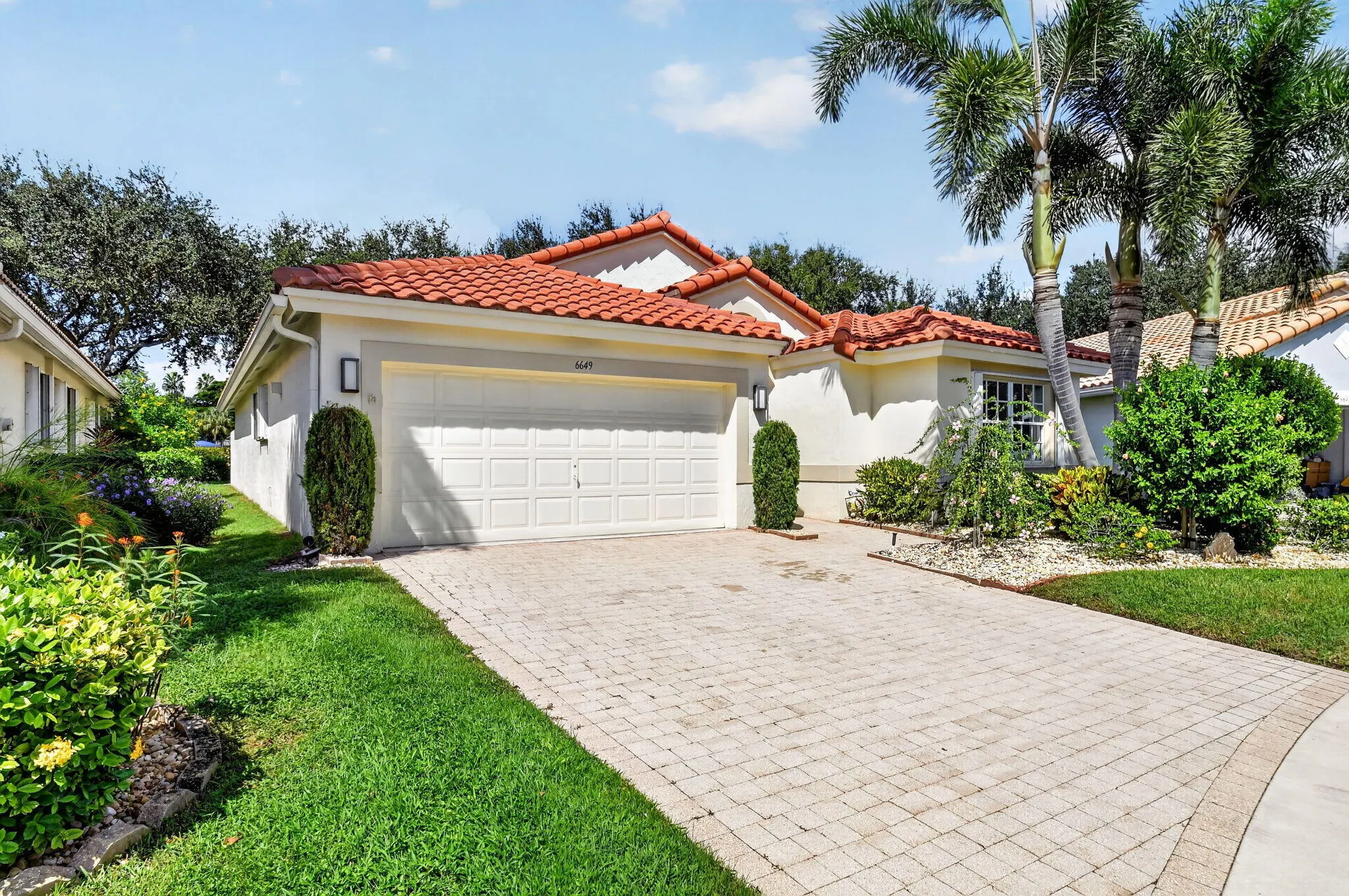 6649 Sherbrook Drive