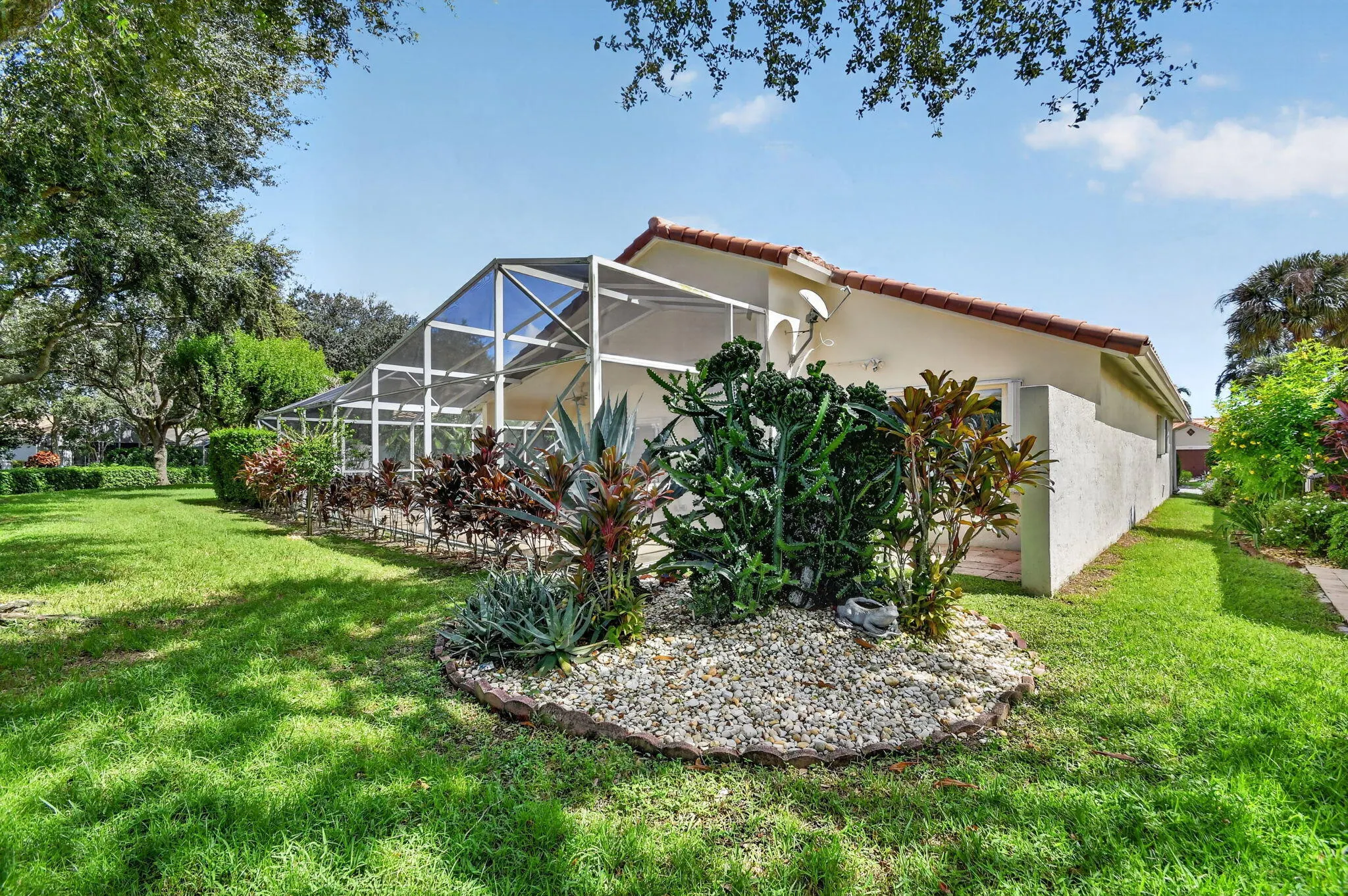 6649 Sherbrook Drive
