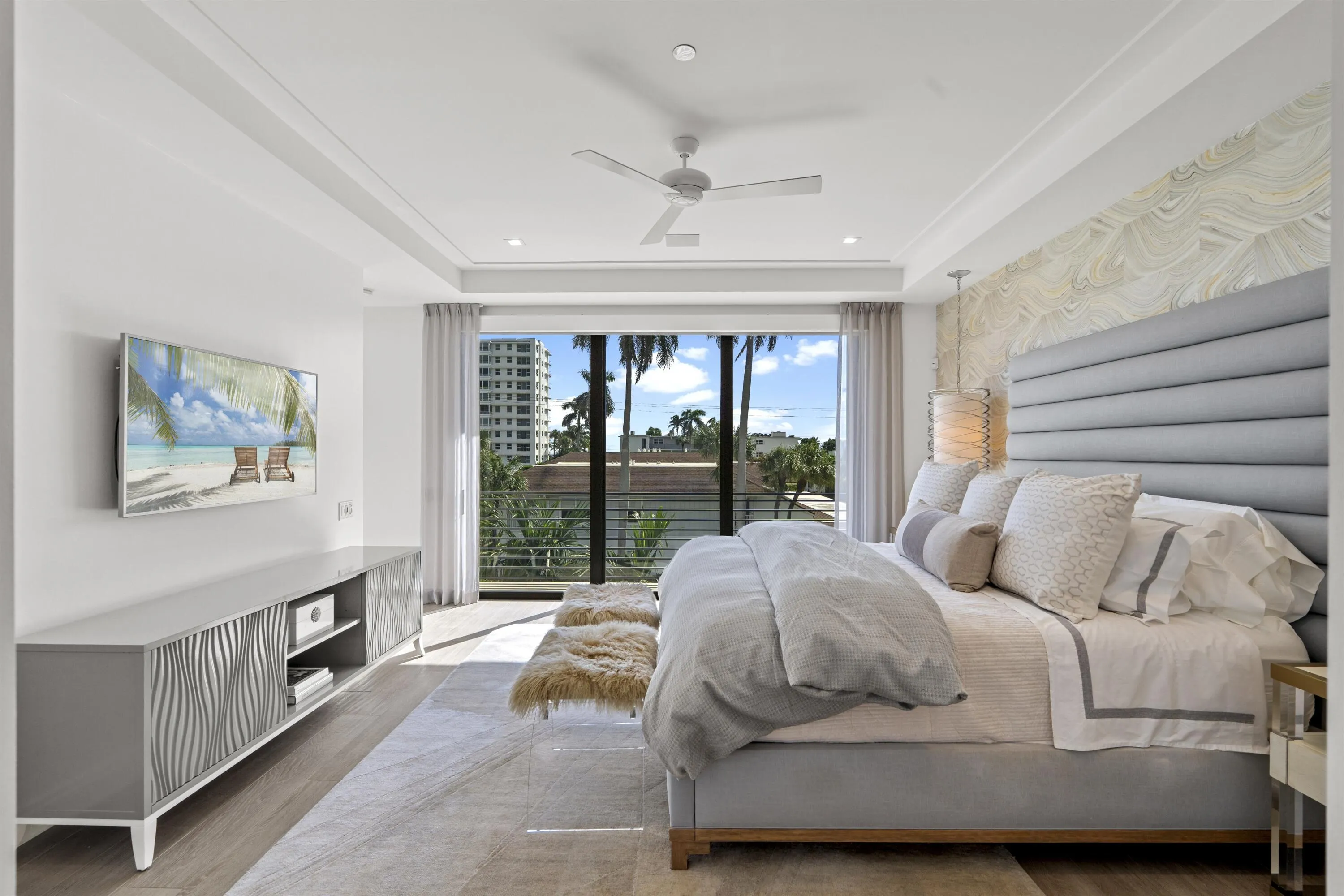 160 Andrews Avenue #3c