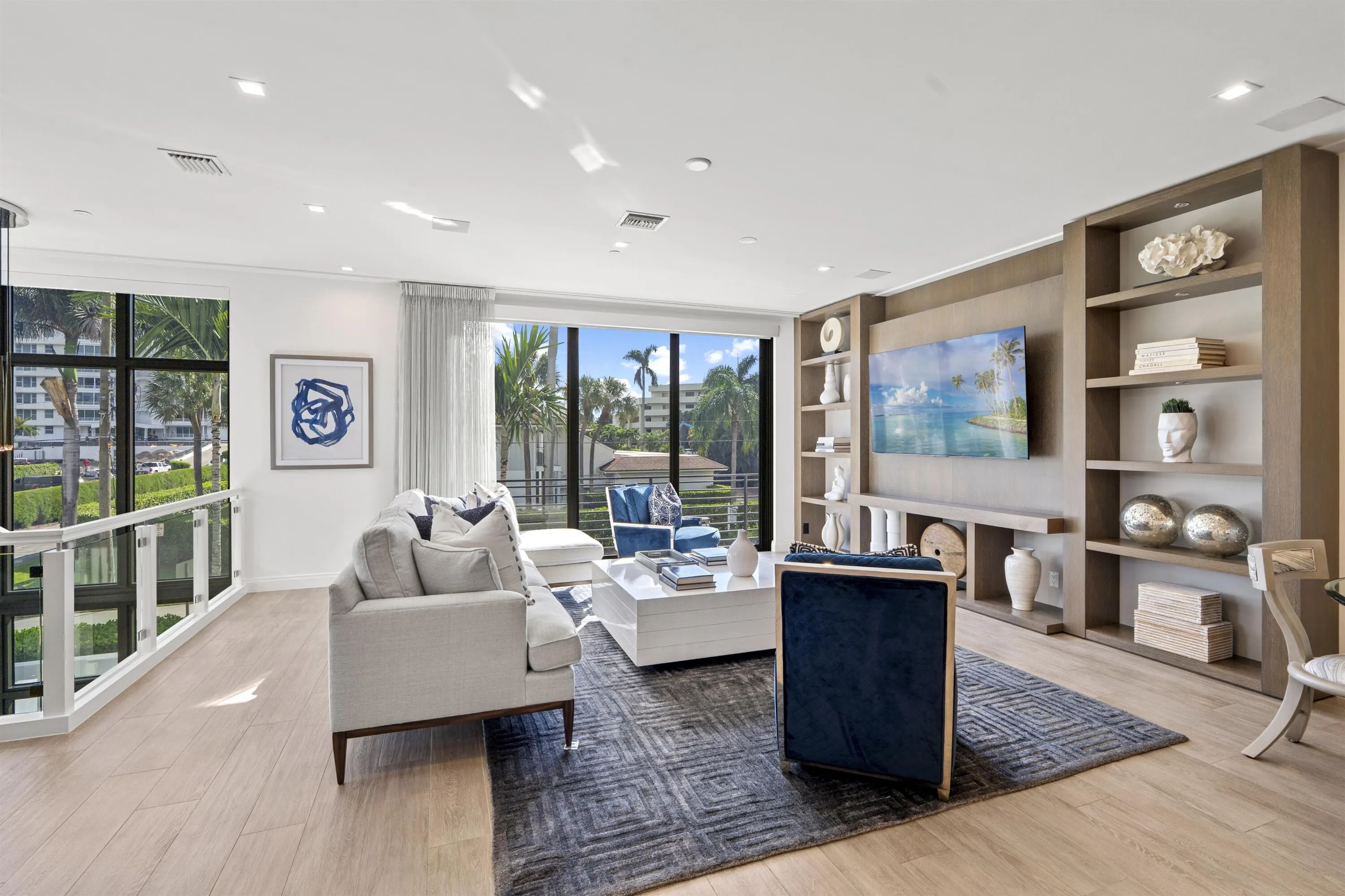 160 Andrews Avenue #3c