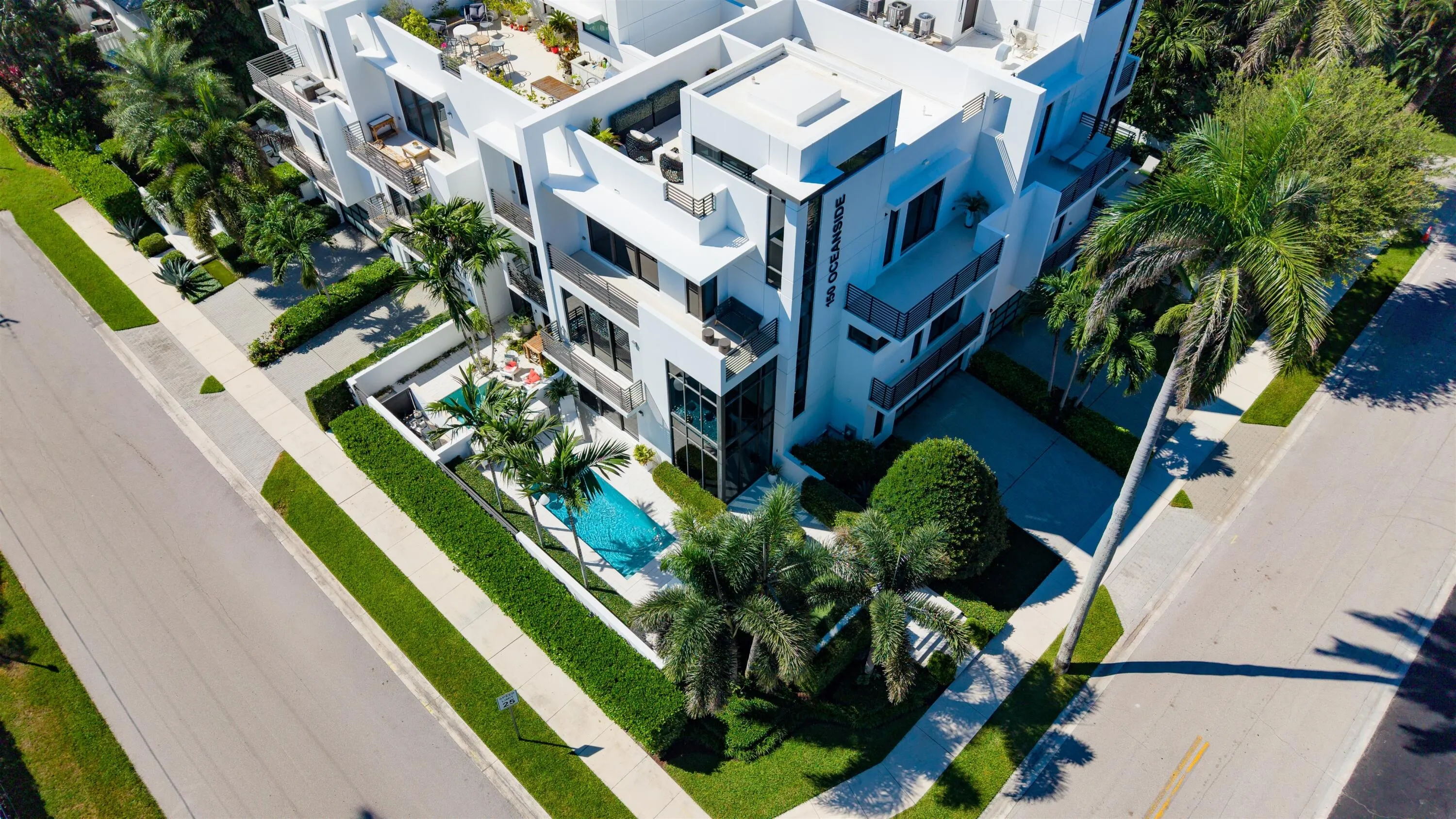 160 Andrews Avenue #3c