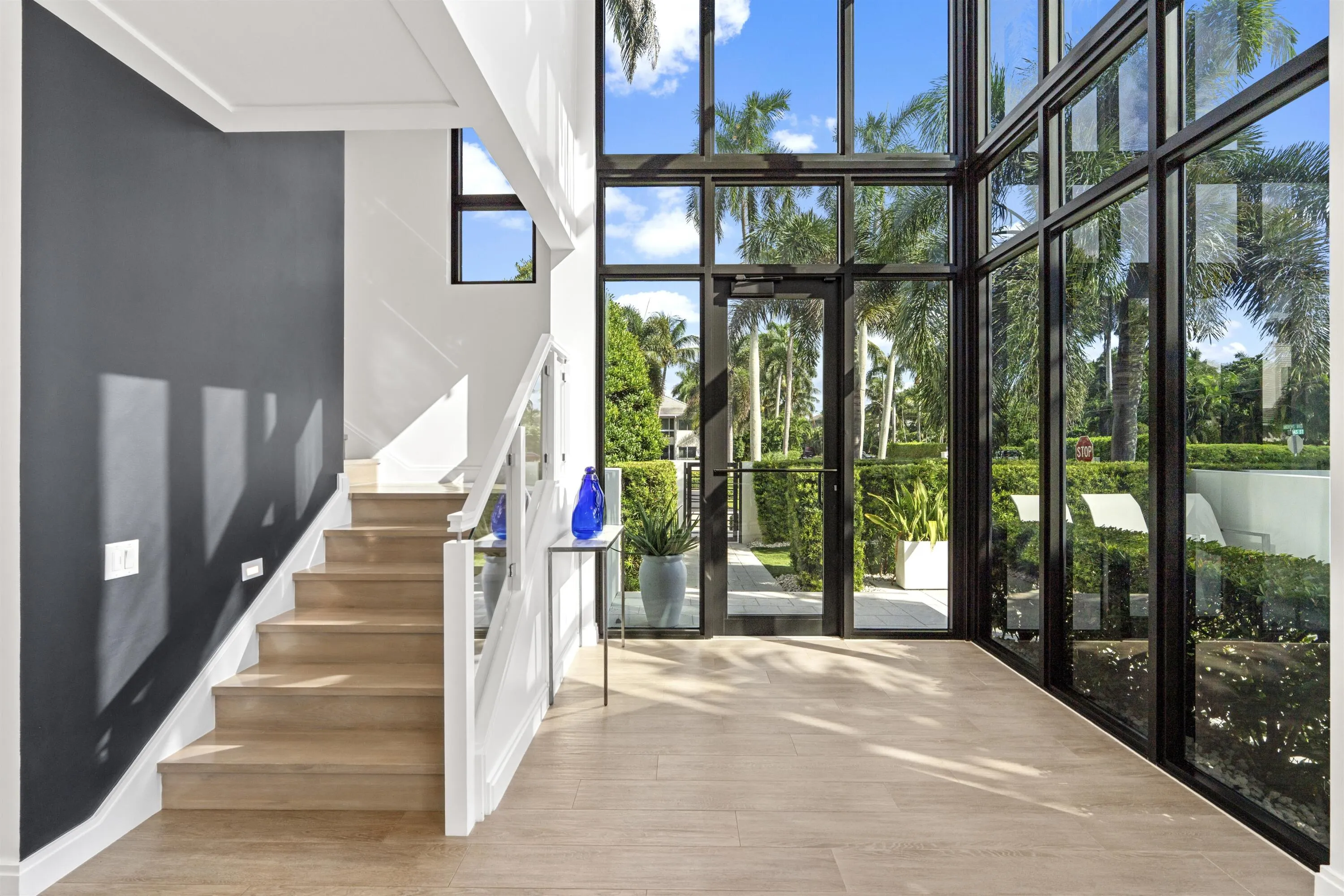160 Andrews Avenue #3c