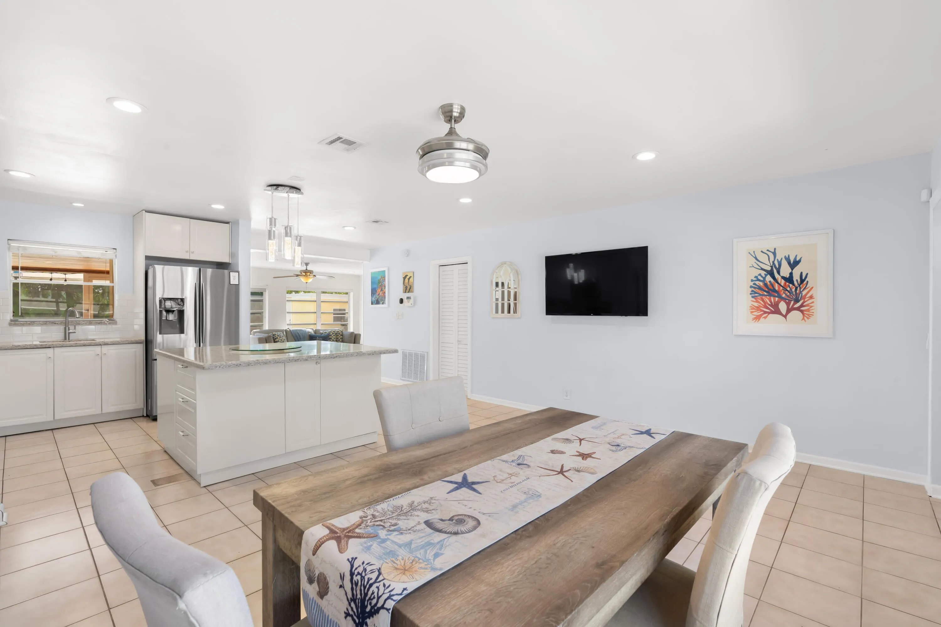 214 NE 28TH Road
