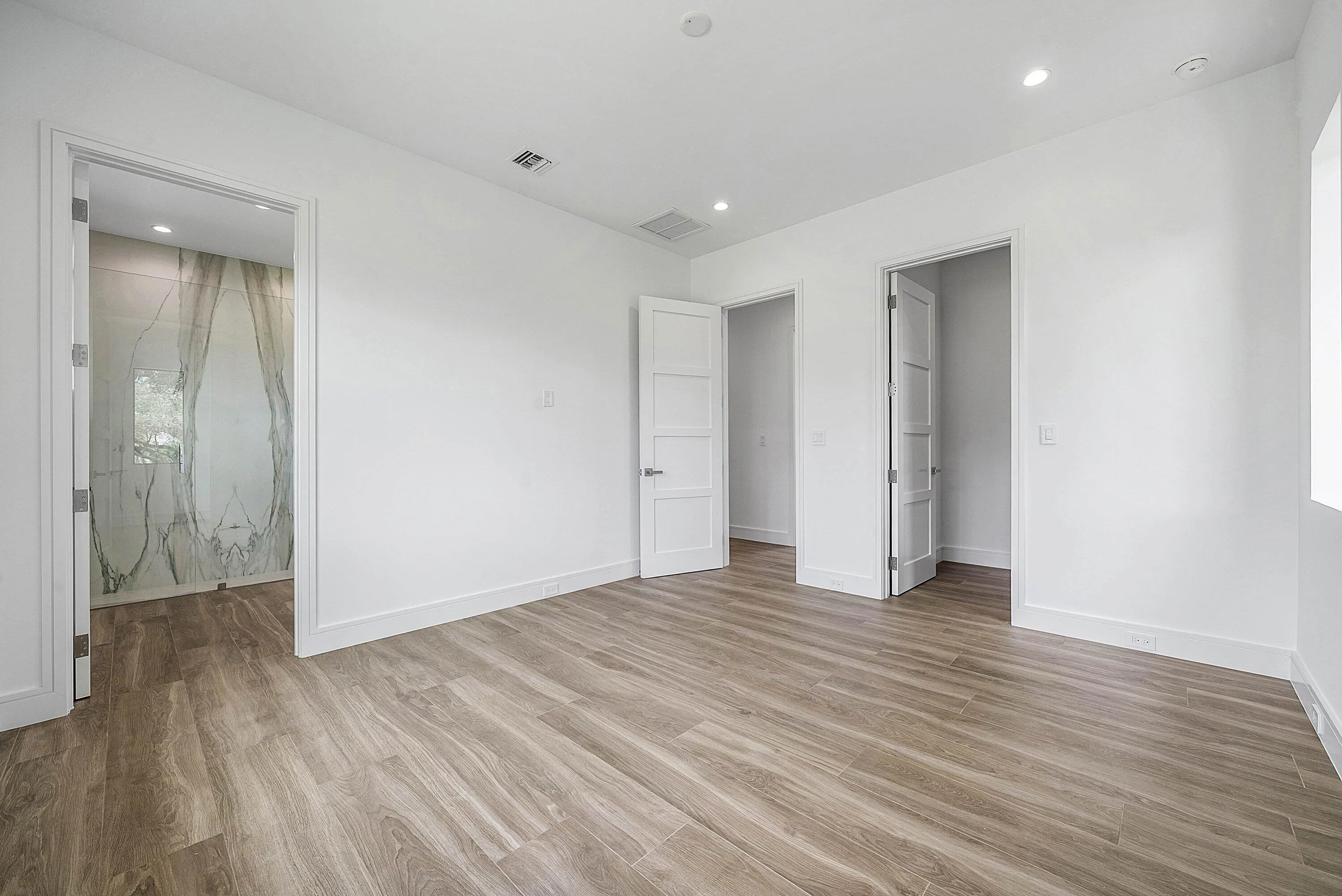 6339 WOODTHRUSH Court
