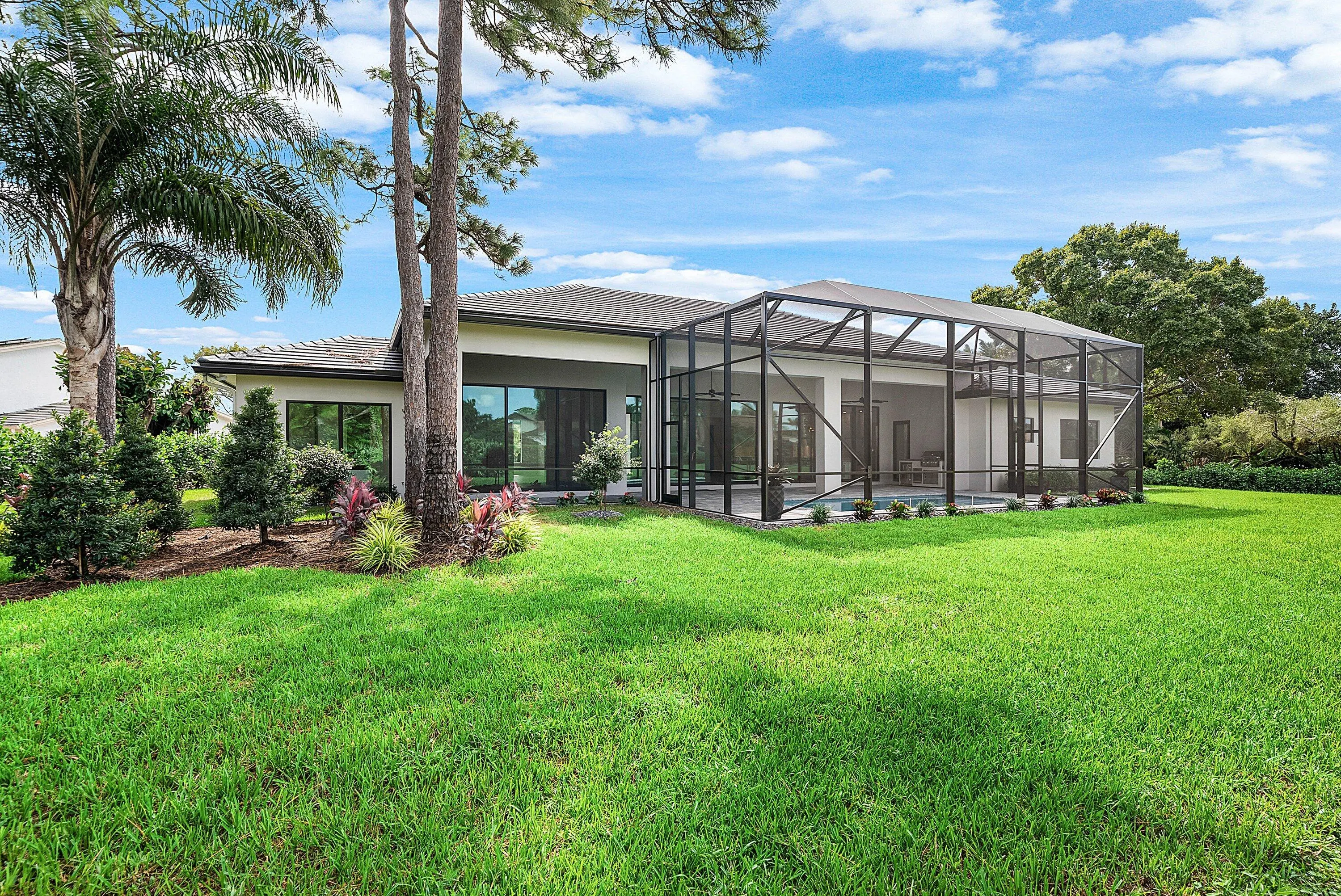 6339 WOODTHRUSH Court