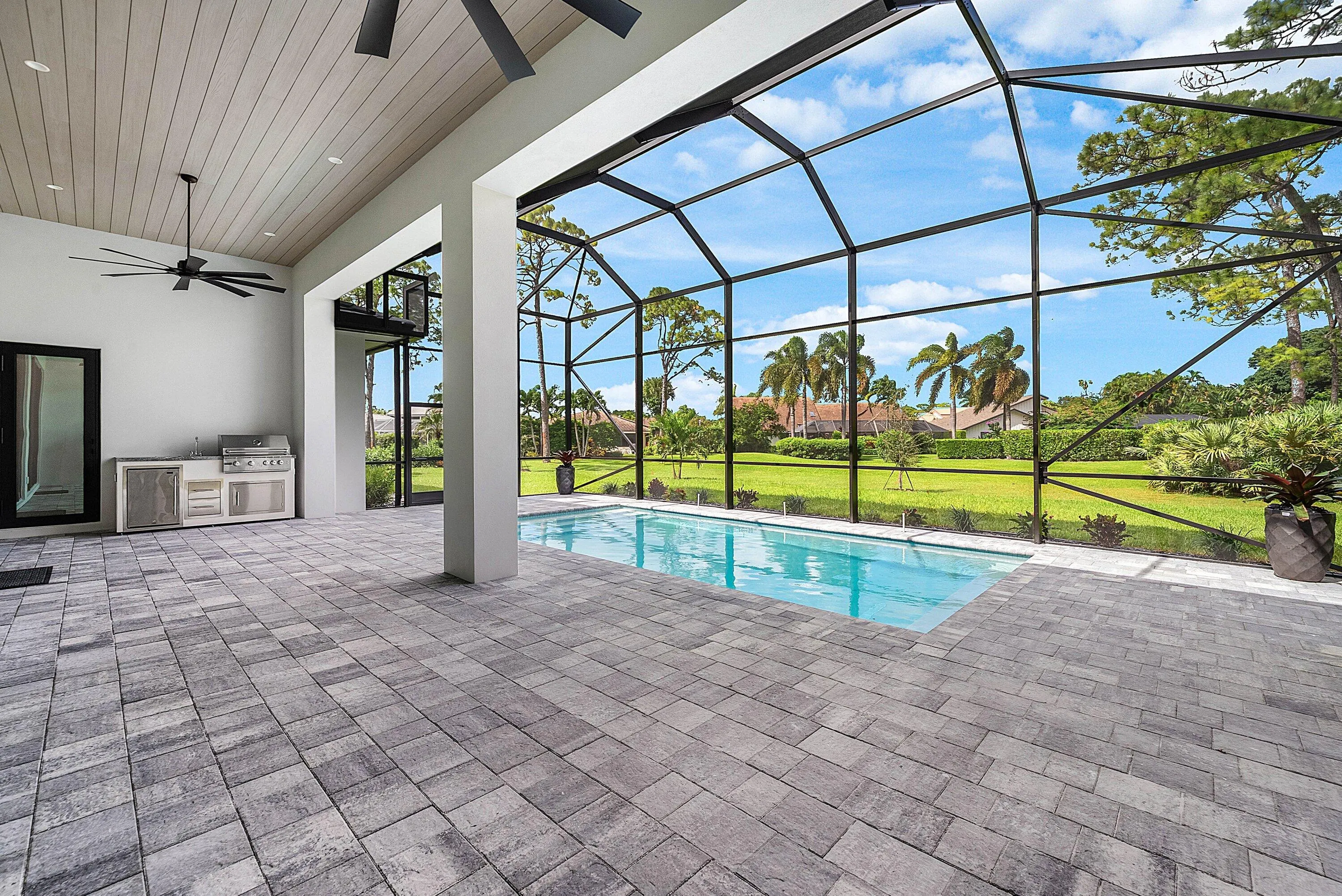 6339 WOODTHRUSH Court