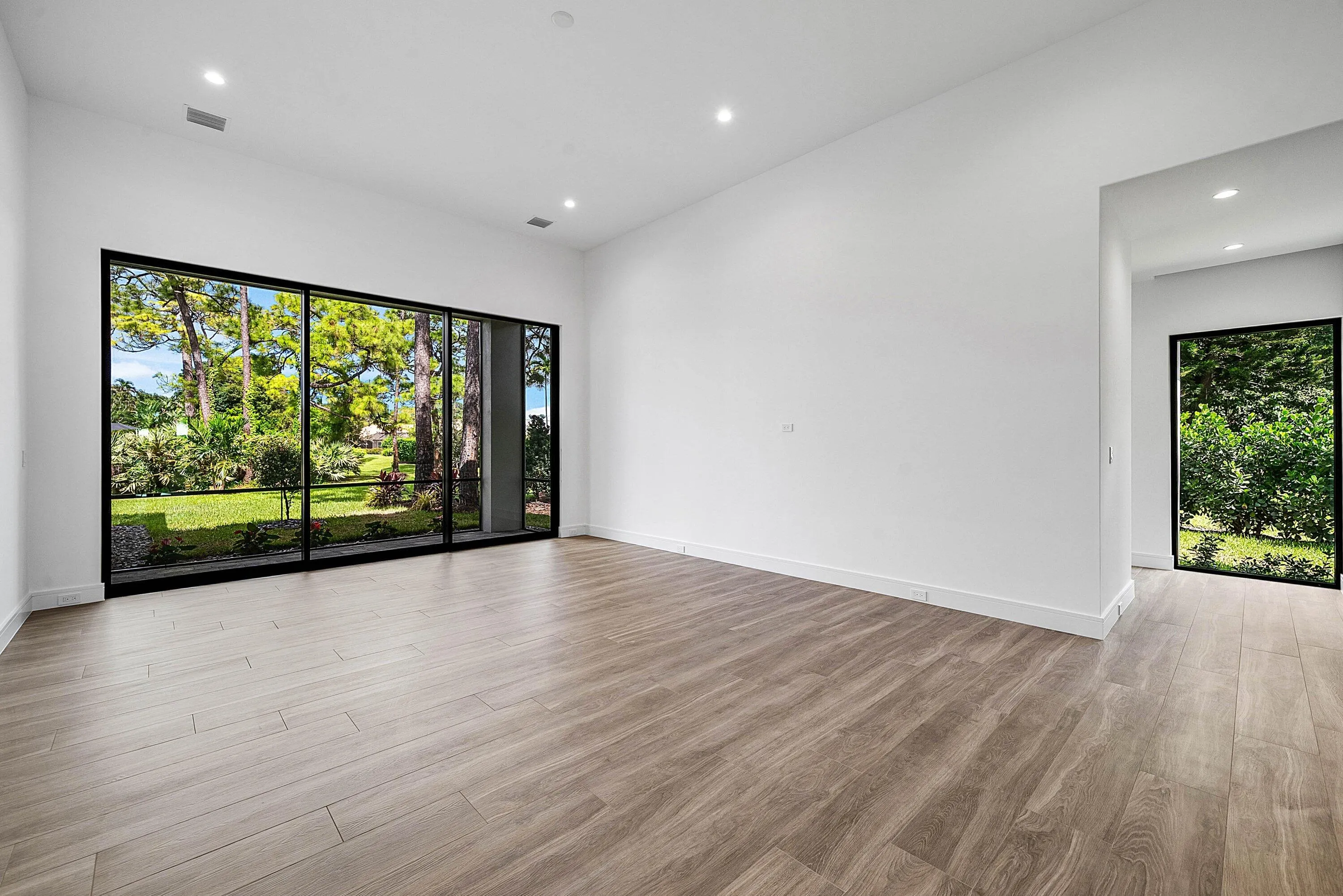 6339 WOODTHRUSH Court