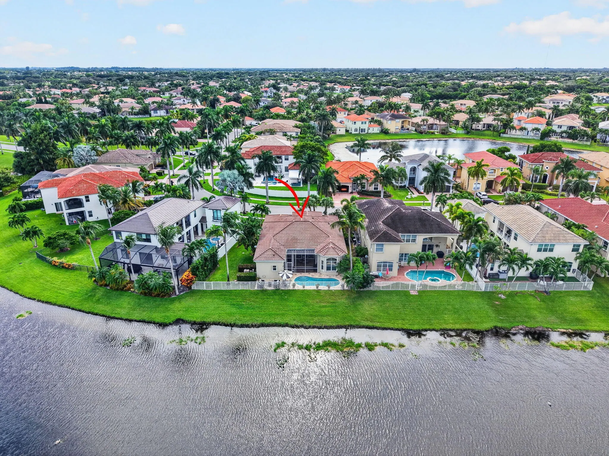 6634 Houlton Circle