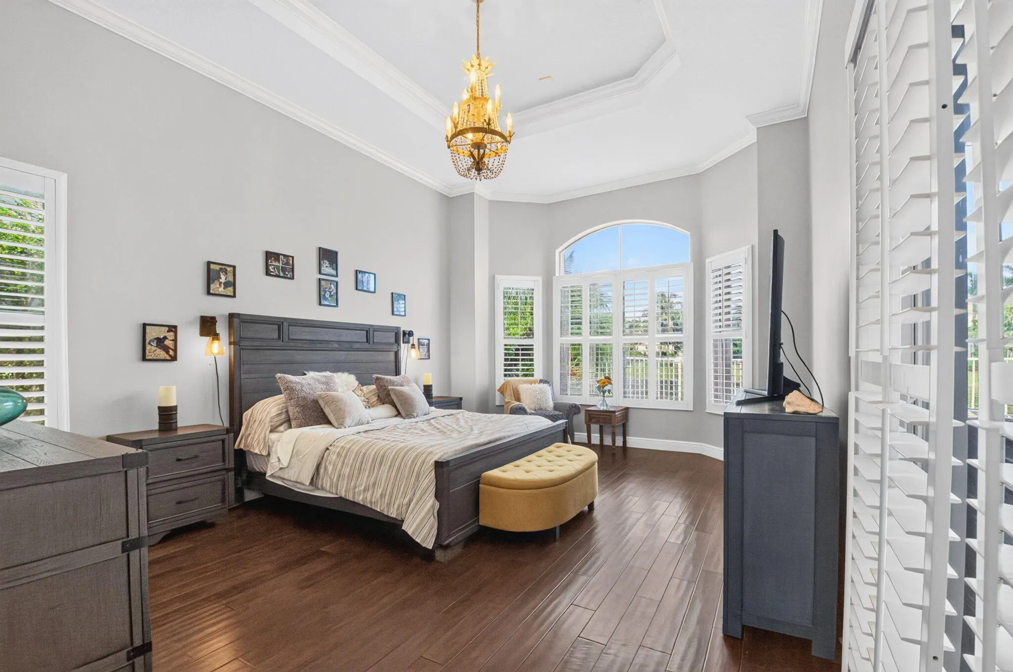 6634 Houlton Circle