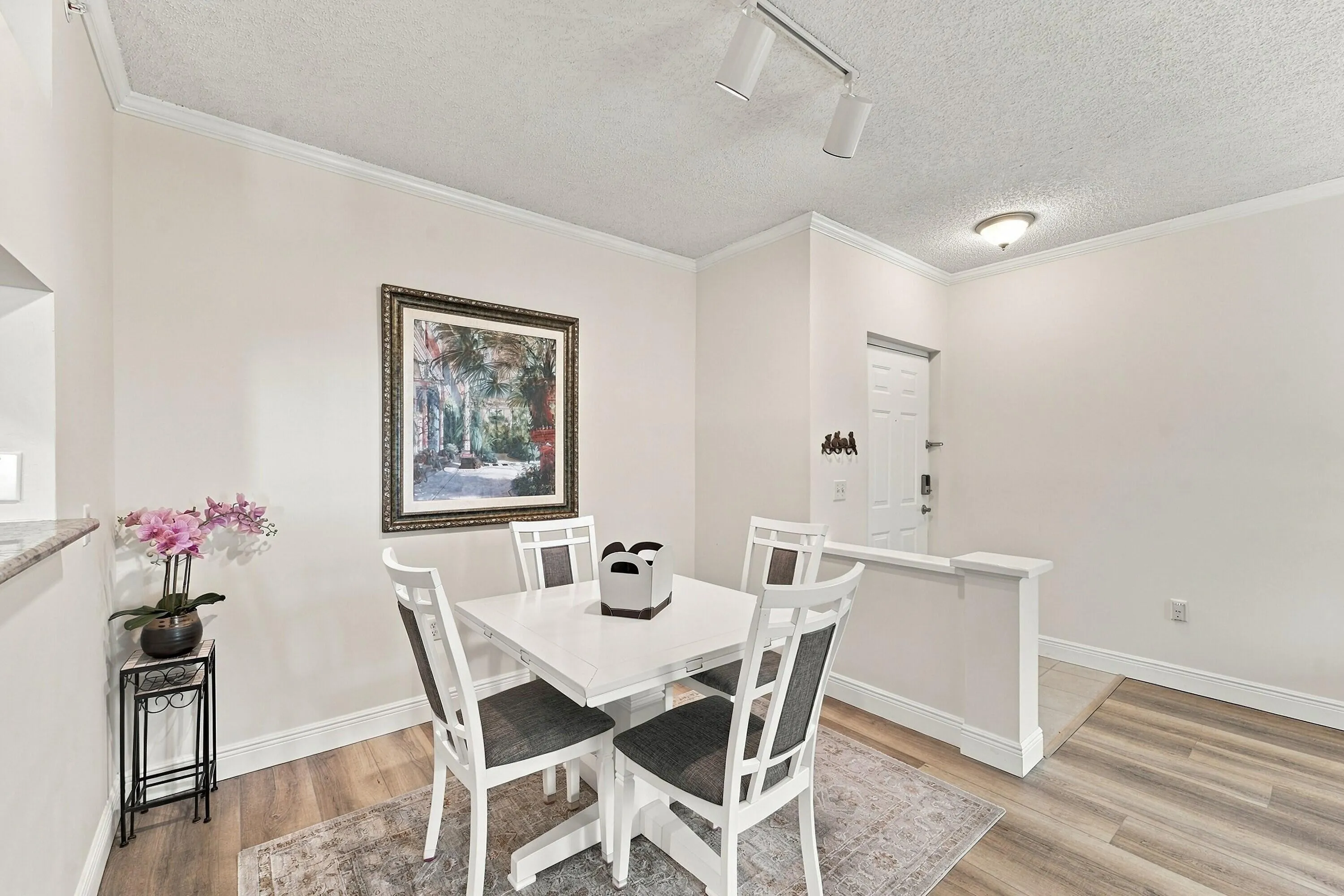 1307 TUSCANY Way