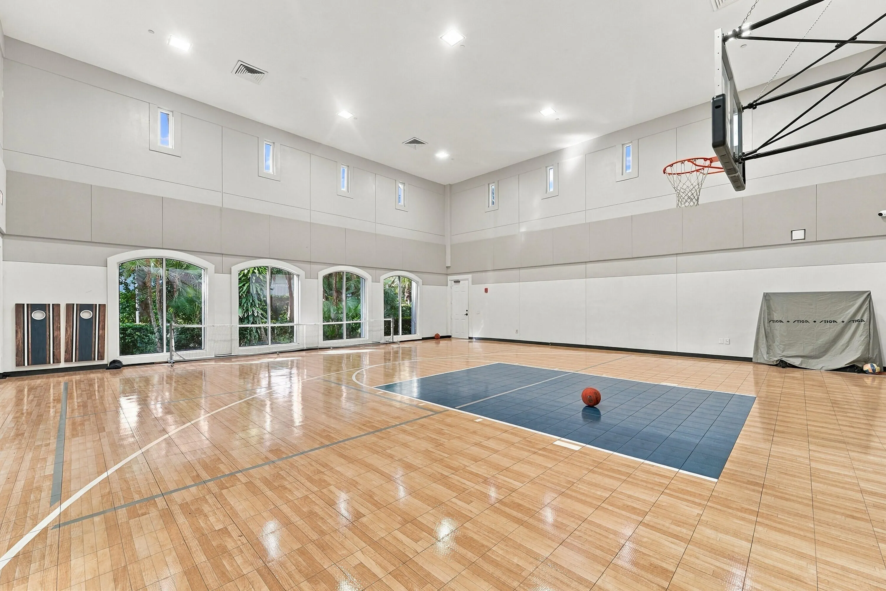 1307 TUSCANY Way
