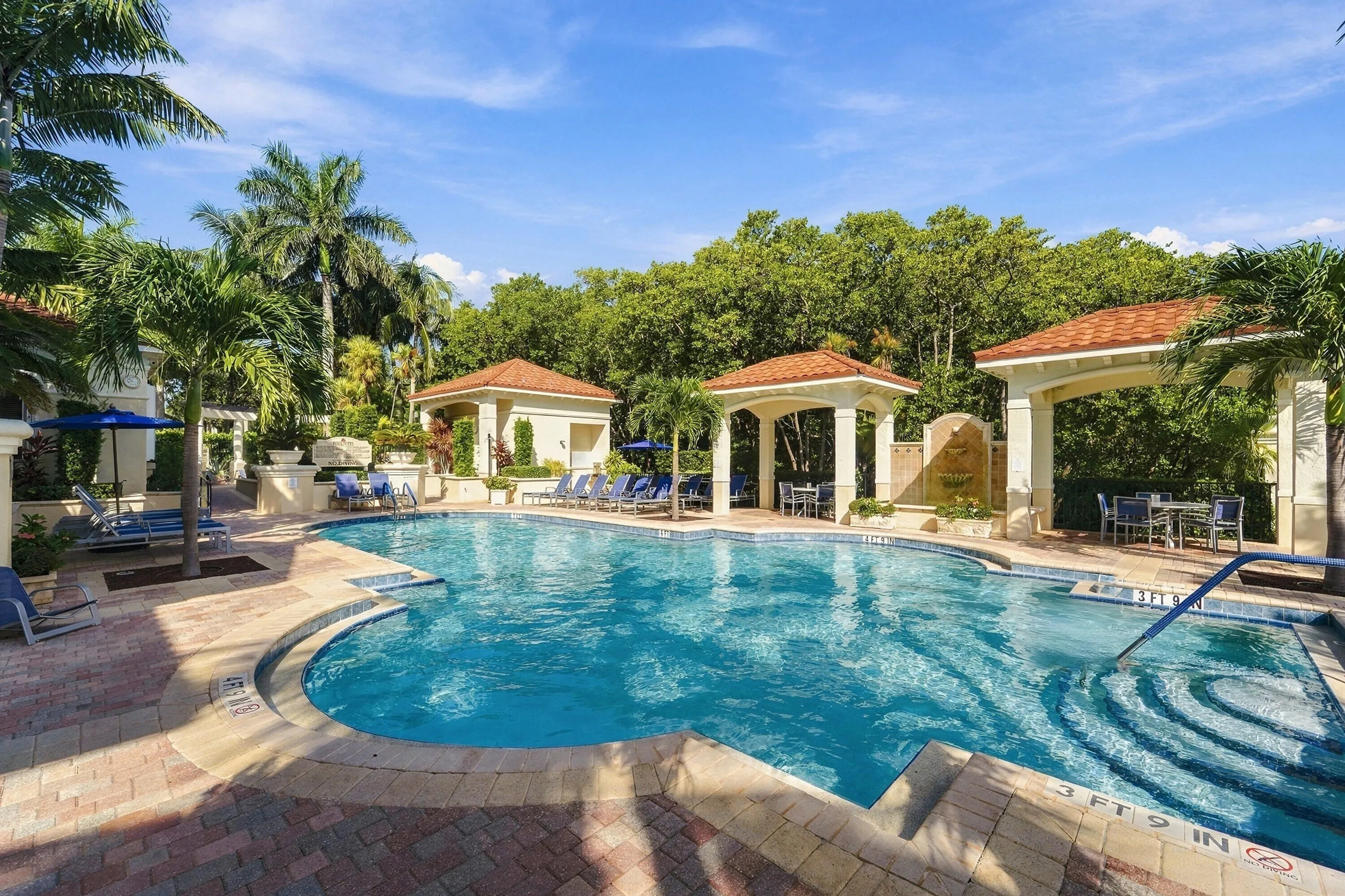 1307 TUSCANY Way