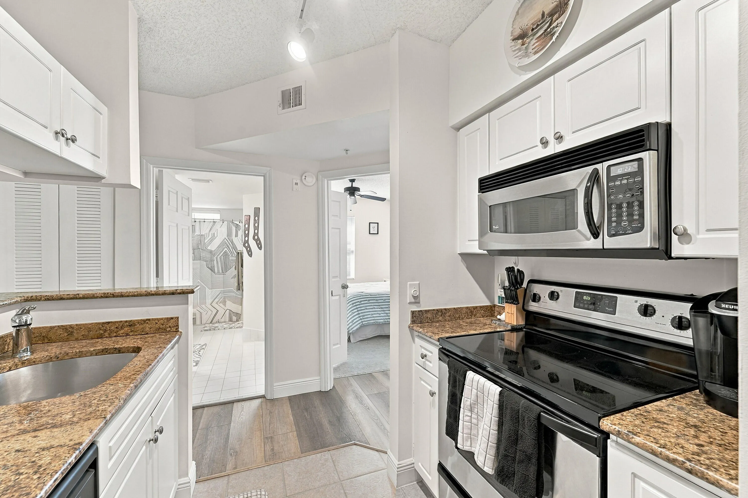 1307 TUSCANY Way