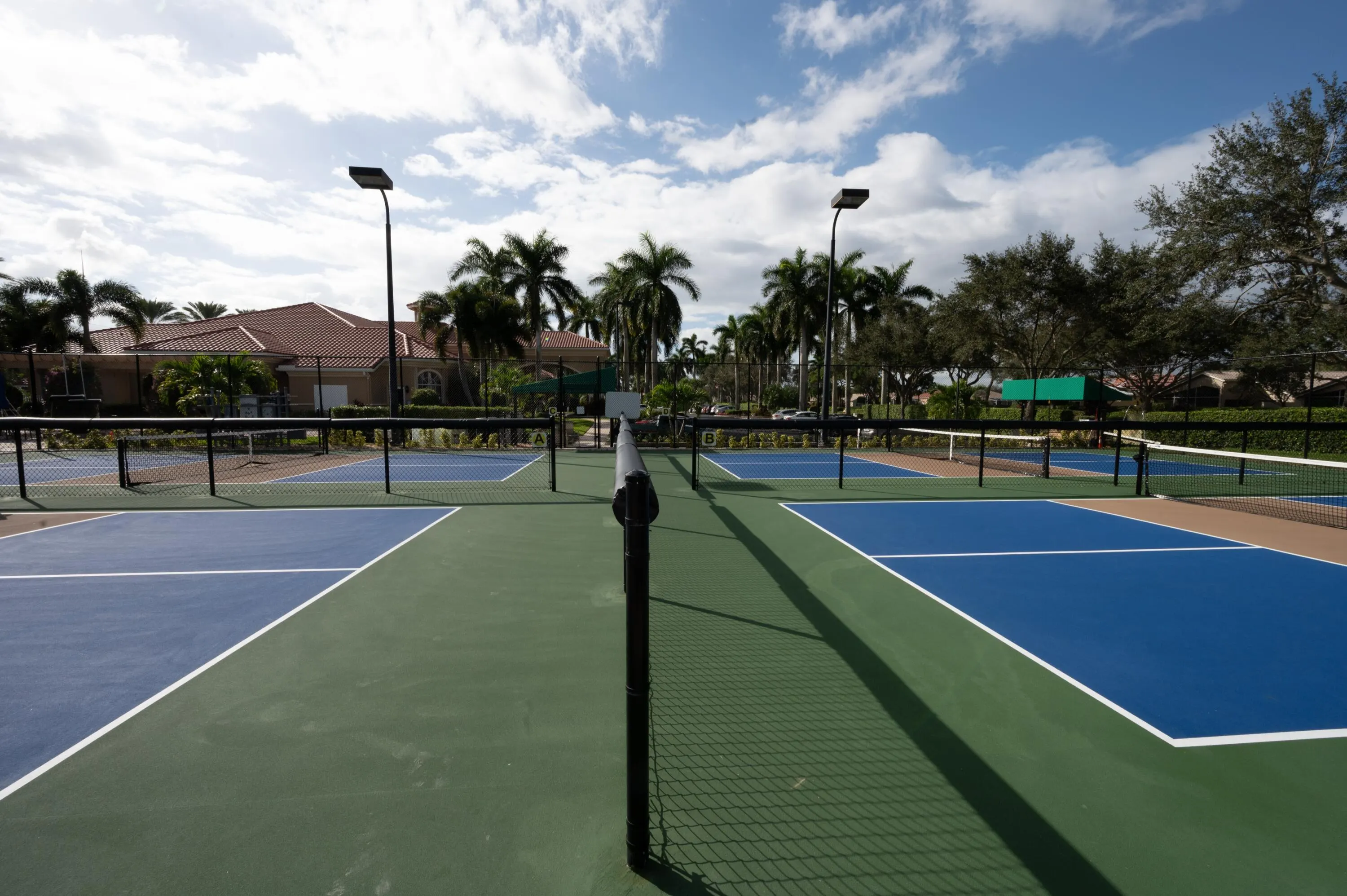 13884 VIA NIDIA