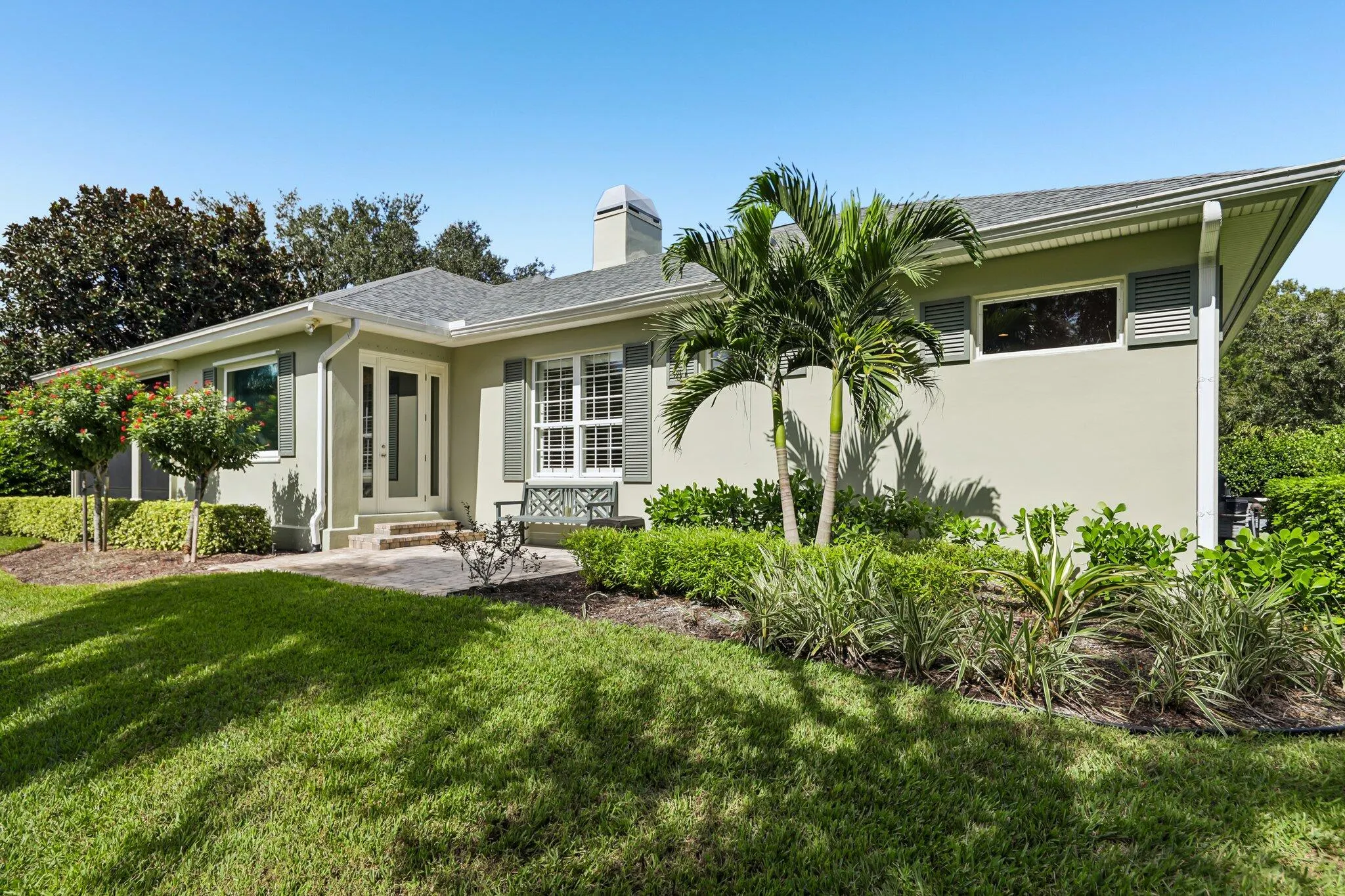 1110 CAROLINA Circle SW