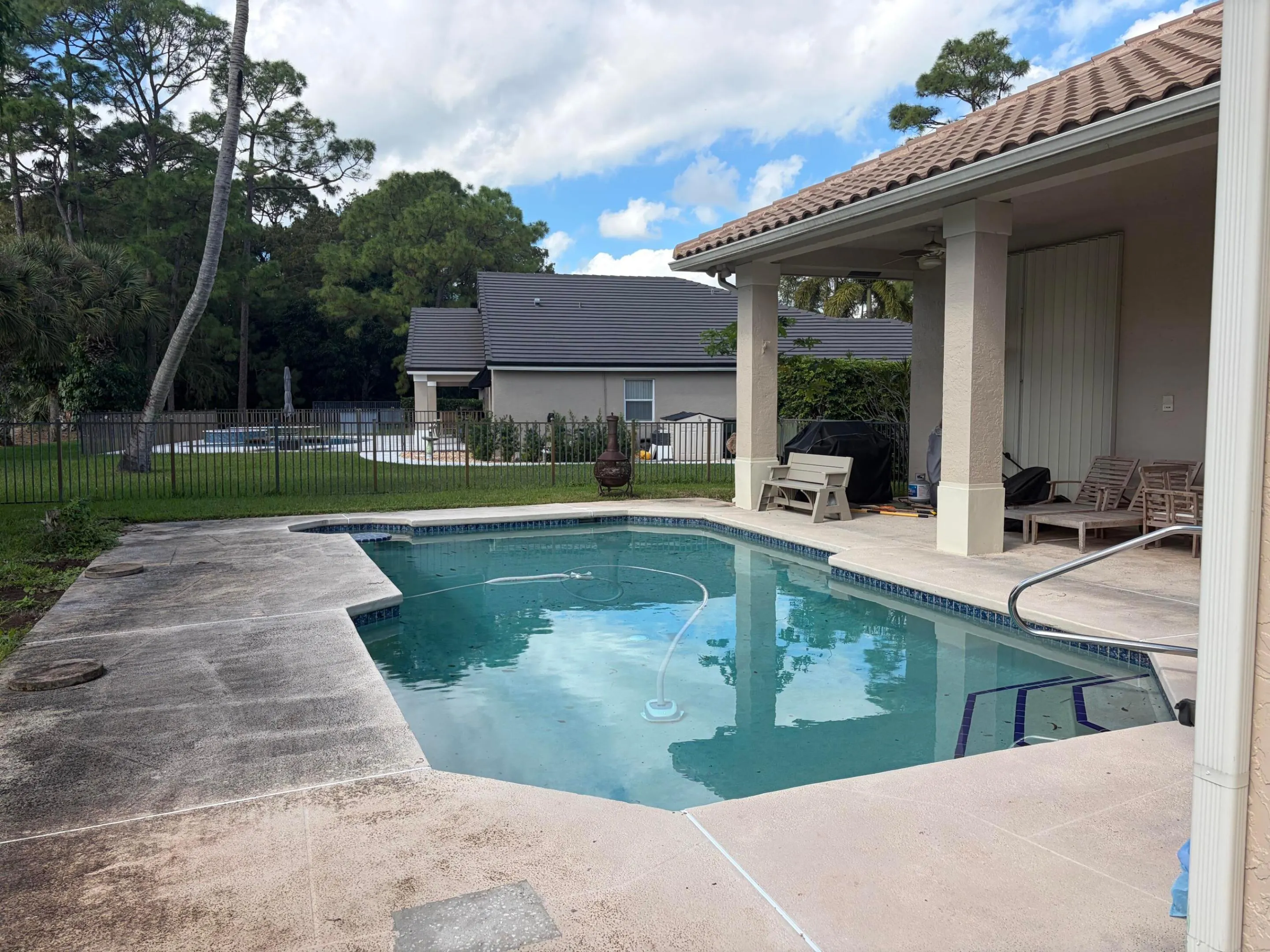 929 CEDAR COVE Road