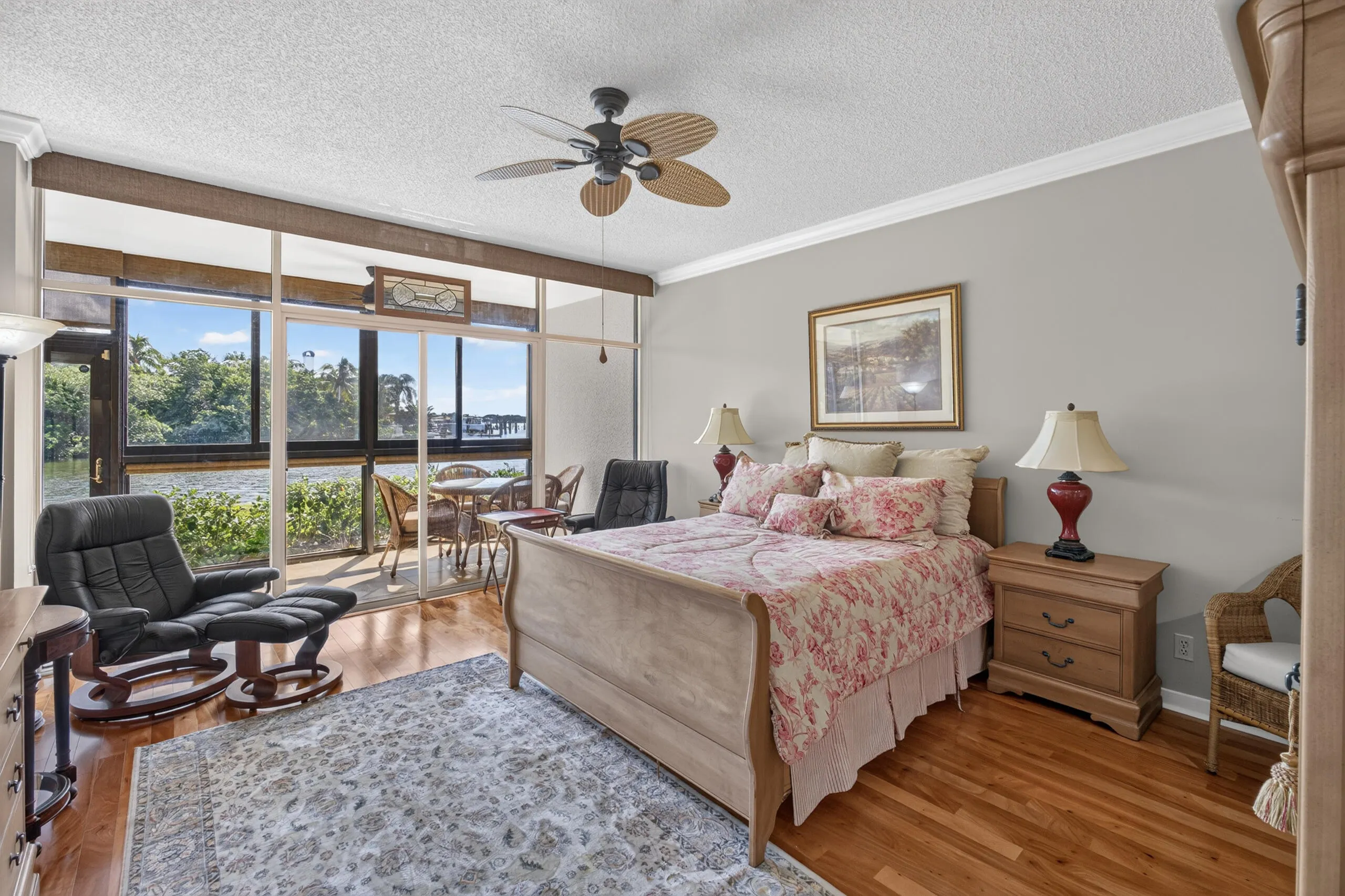 11370 Twelve Oaks Way #111