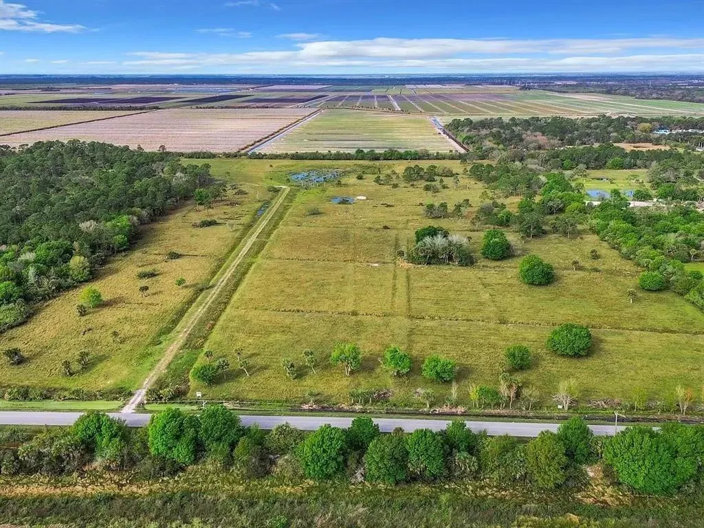 2777 + 2837 EVERHIGH ACRES Road