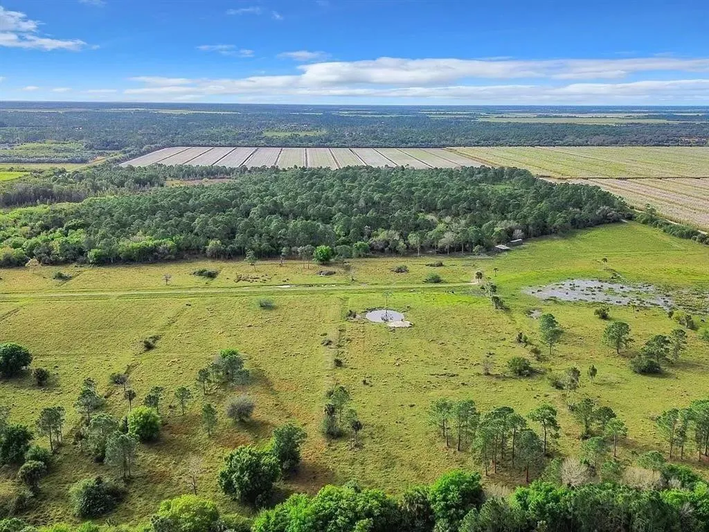 2777 + 2837 EVERHIGH ACRES Road