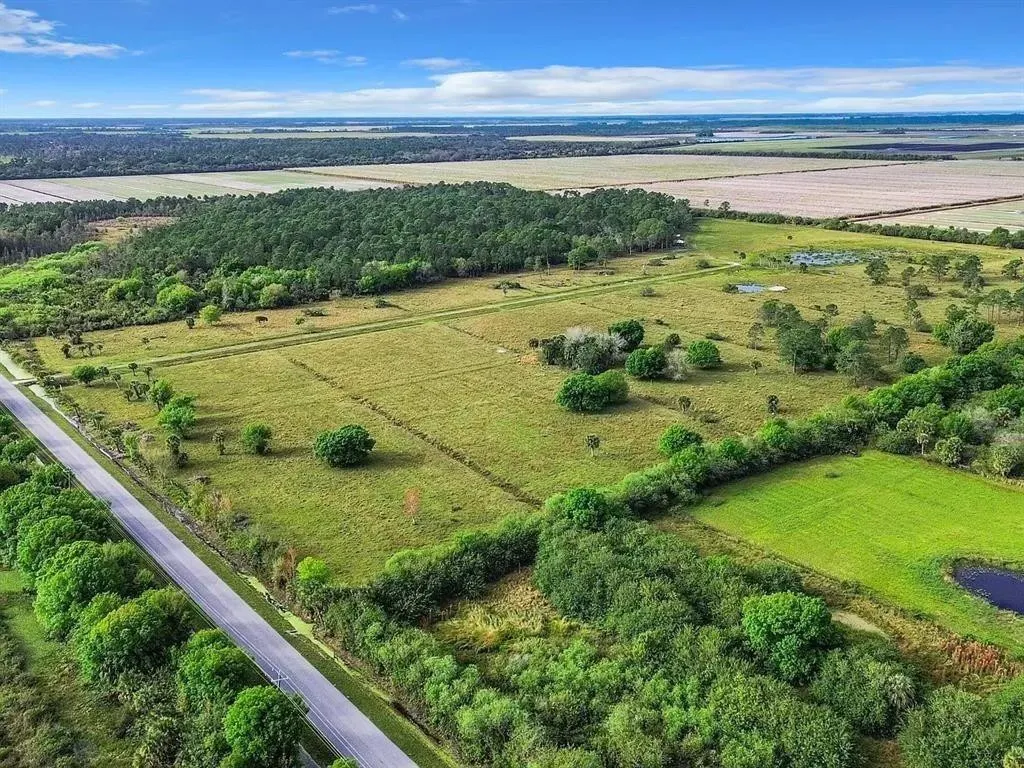 2777 + 2837 EVERHIGH ACRES Road