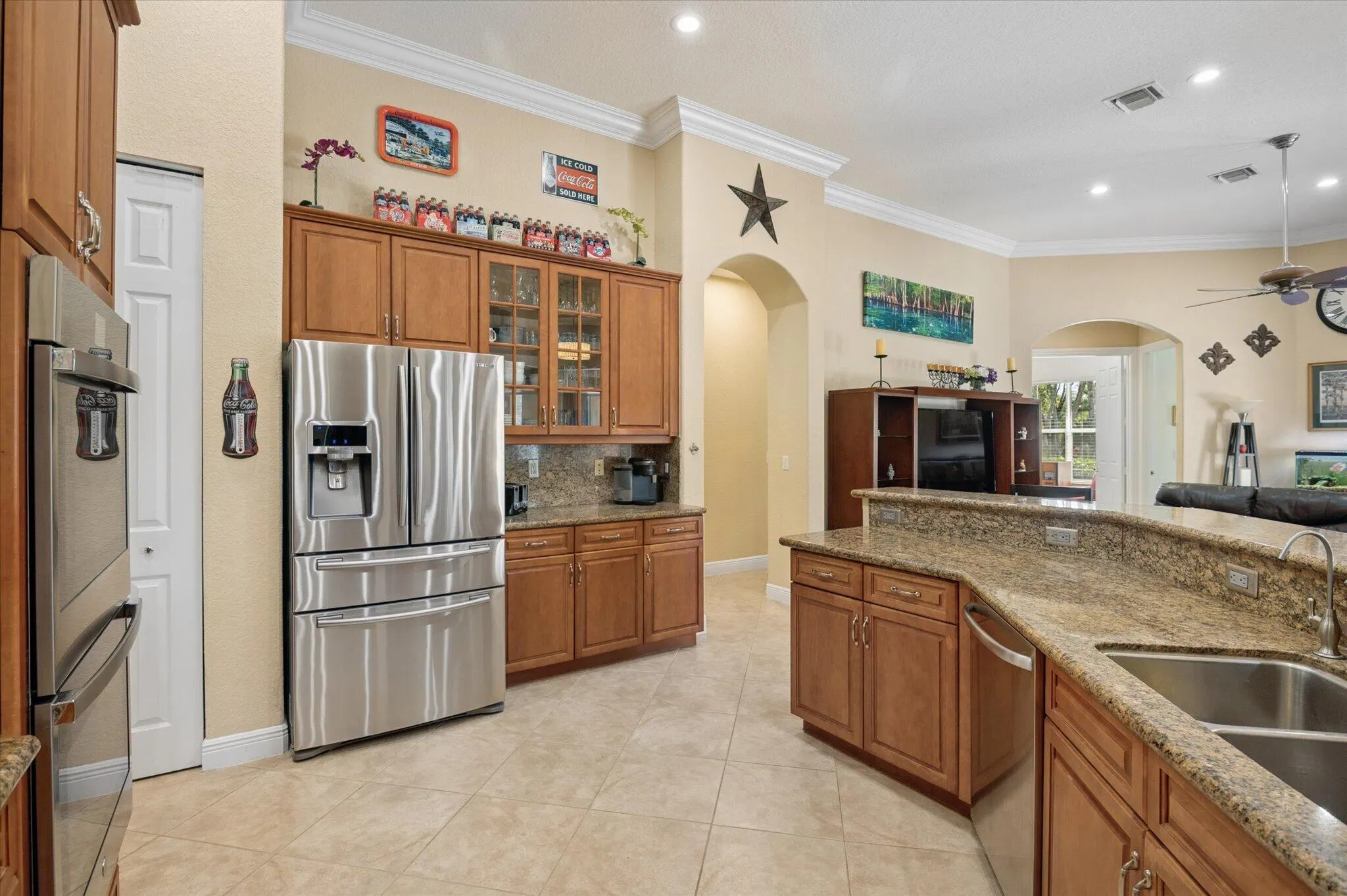 10888 NW 67TH Place