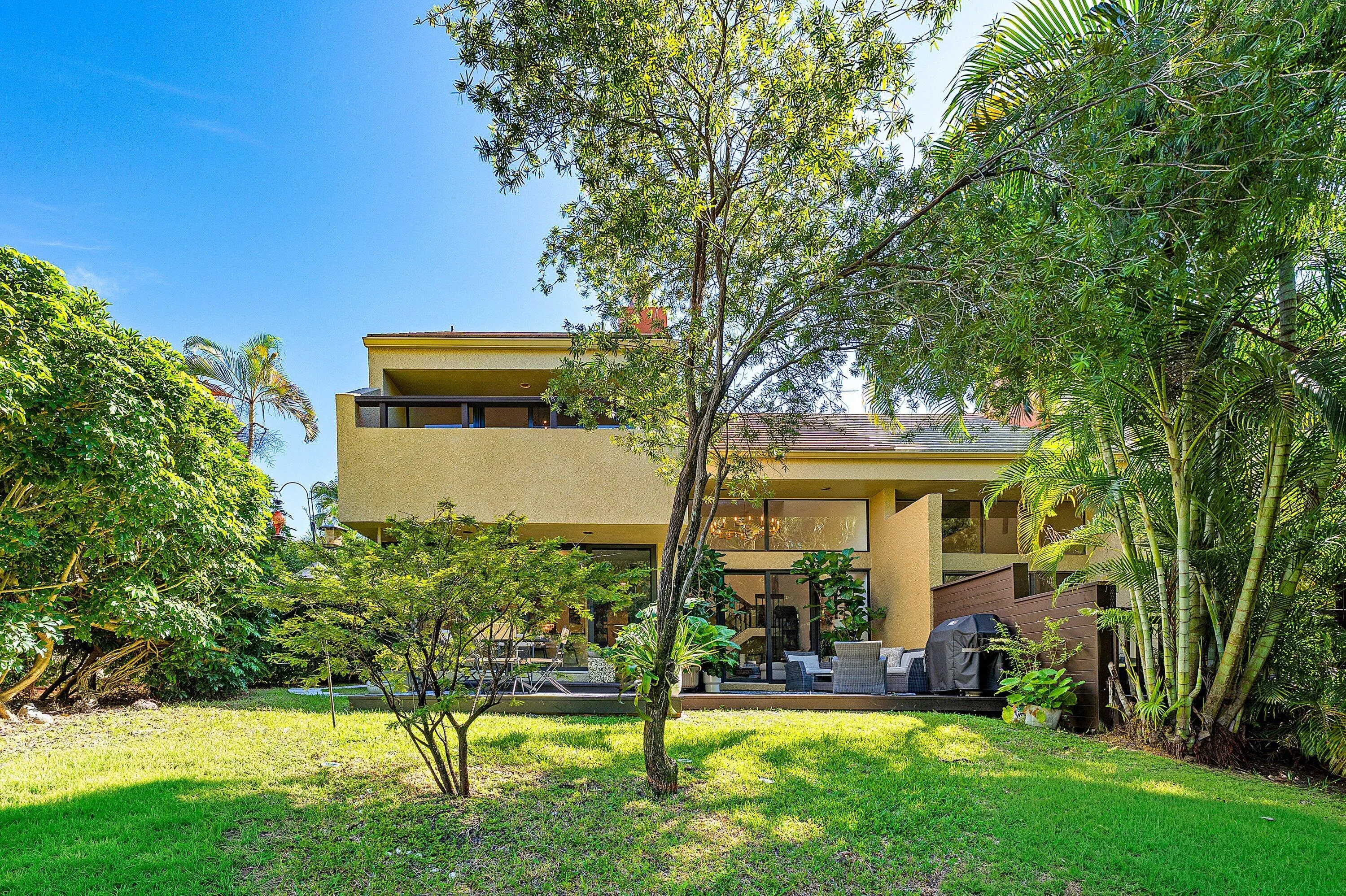 713 Saint Albans Drive